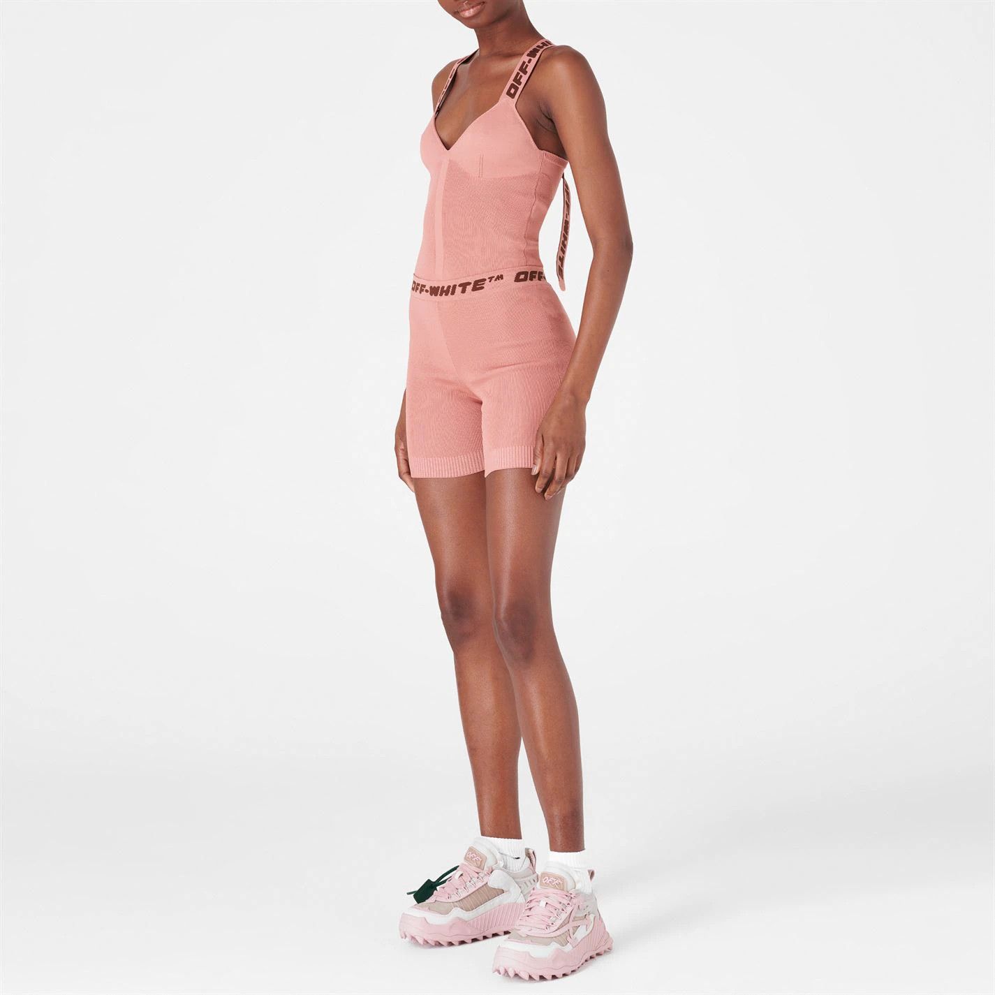 o1g2r1mq1224 Logo Band Tank Top in Pink