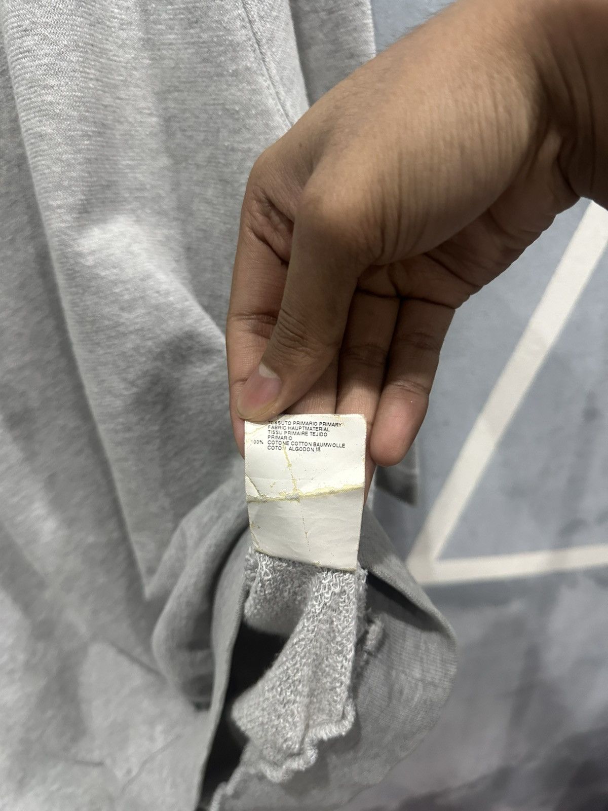 Maison Margiela Maison Martin Margiela MM6 Asymmetrical Sweatshirt Size US M / EU 48-50 / 2 - 13 Thumbnail