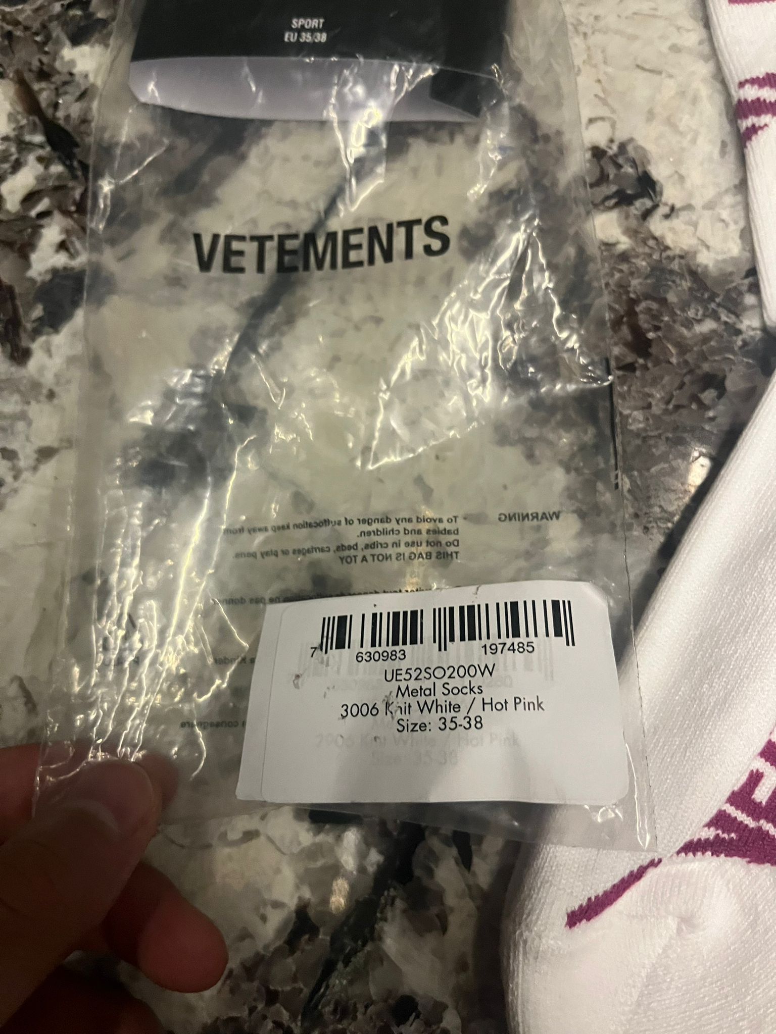 Vetements o1rshd1 Q.2 / Logo Metal Socks in Multicolor Size ONE SIZE - 6 Thumbnail
