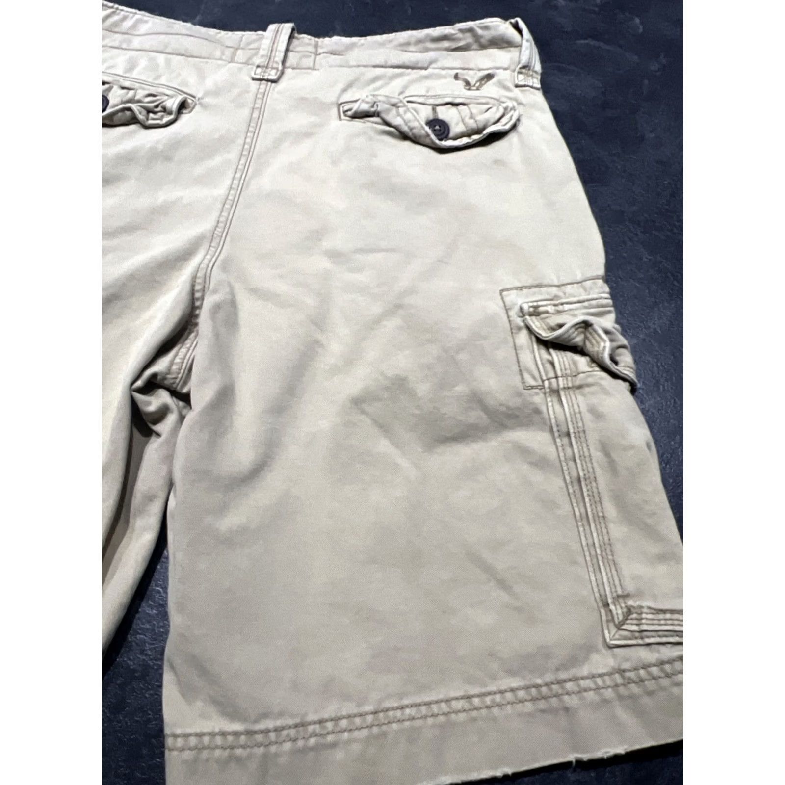 Vintage AMERICAN EAGLE Cargo Shorts Mens Size 32 Tan Brown Cotton Flat Front Belt Loops 9in Inseam Regular Modern Casual Vintage: No Size US 32 / EU 48 - 4 Thumbnail