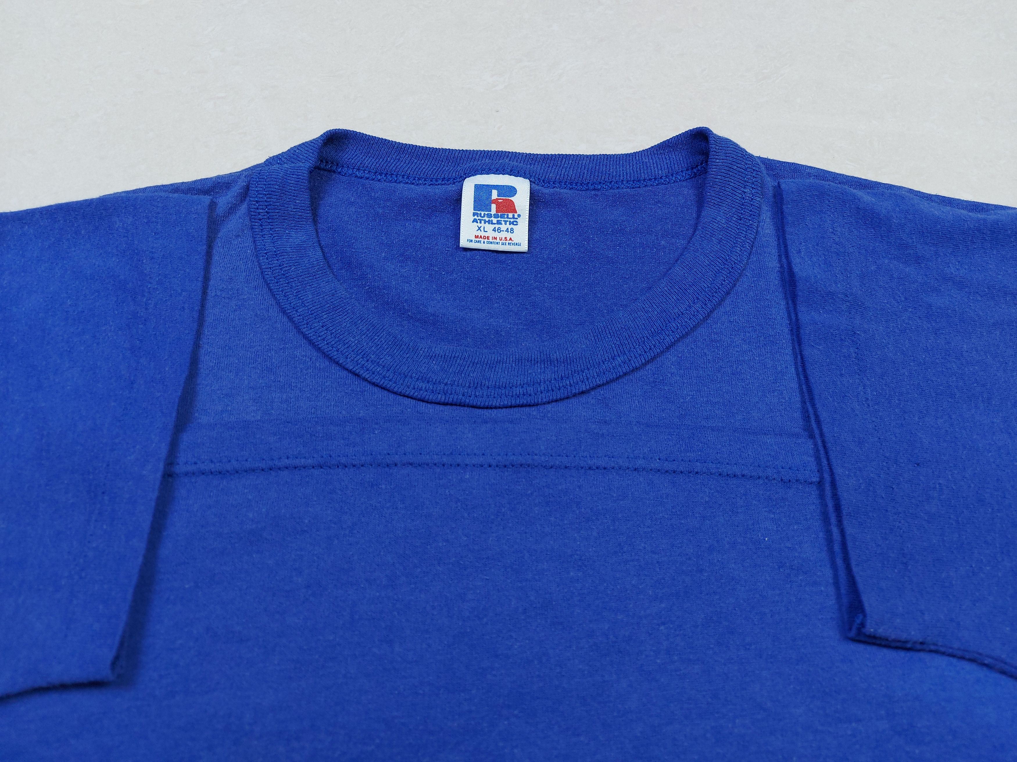 Russell Athletic × Vintage Vintage 90s Russell Athletic 1991 FUMBLEBALL Champions TEE Size US XL / EU 56 / 4 - 5 Thumbnail