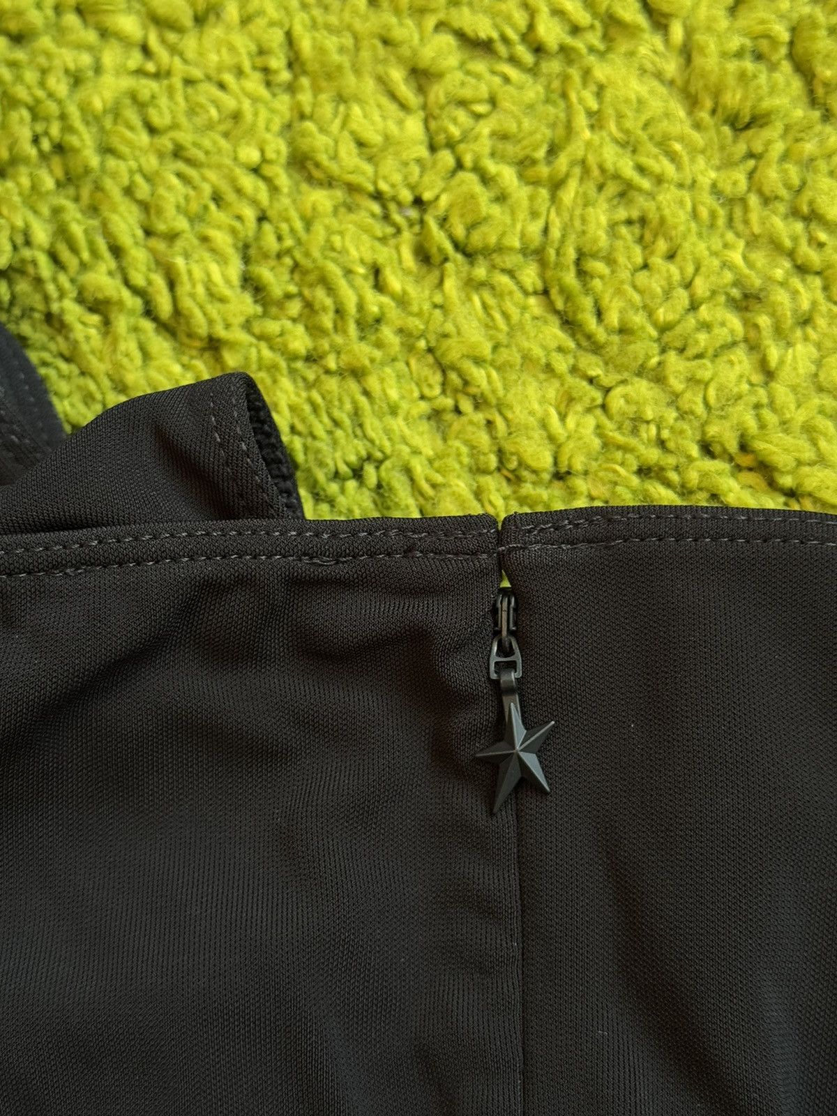 Designer × Mugler × Thierry Mugler Thierry Mugler x H&M avant garde cur out NWT bodysuit Size XS / US 0-2 / IT 36-38 - 14 Thumbnail