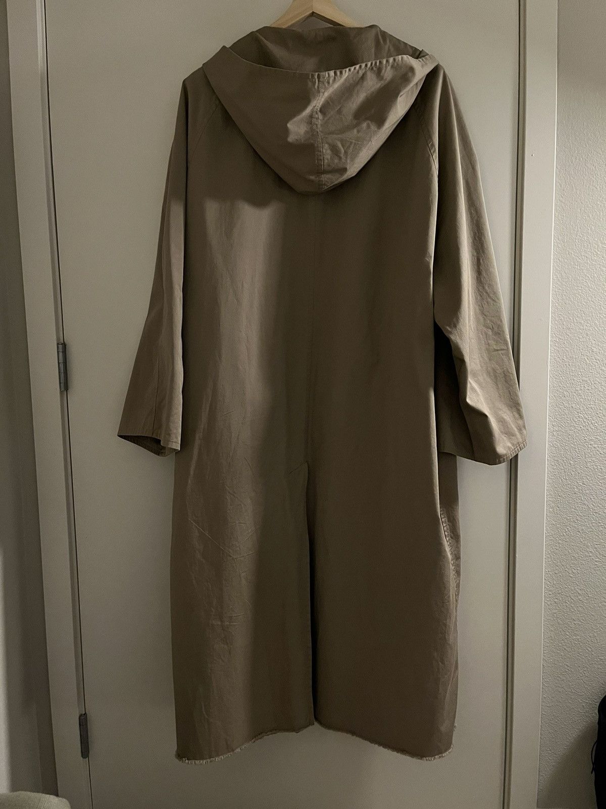 Balenciaga Balenciaga 2019 Oversized Hooded Coat Size US S / EU 44-46 / 1 - 2 Thumbnail