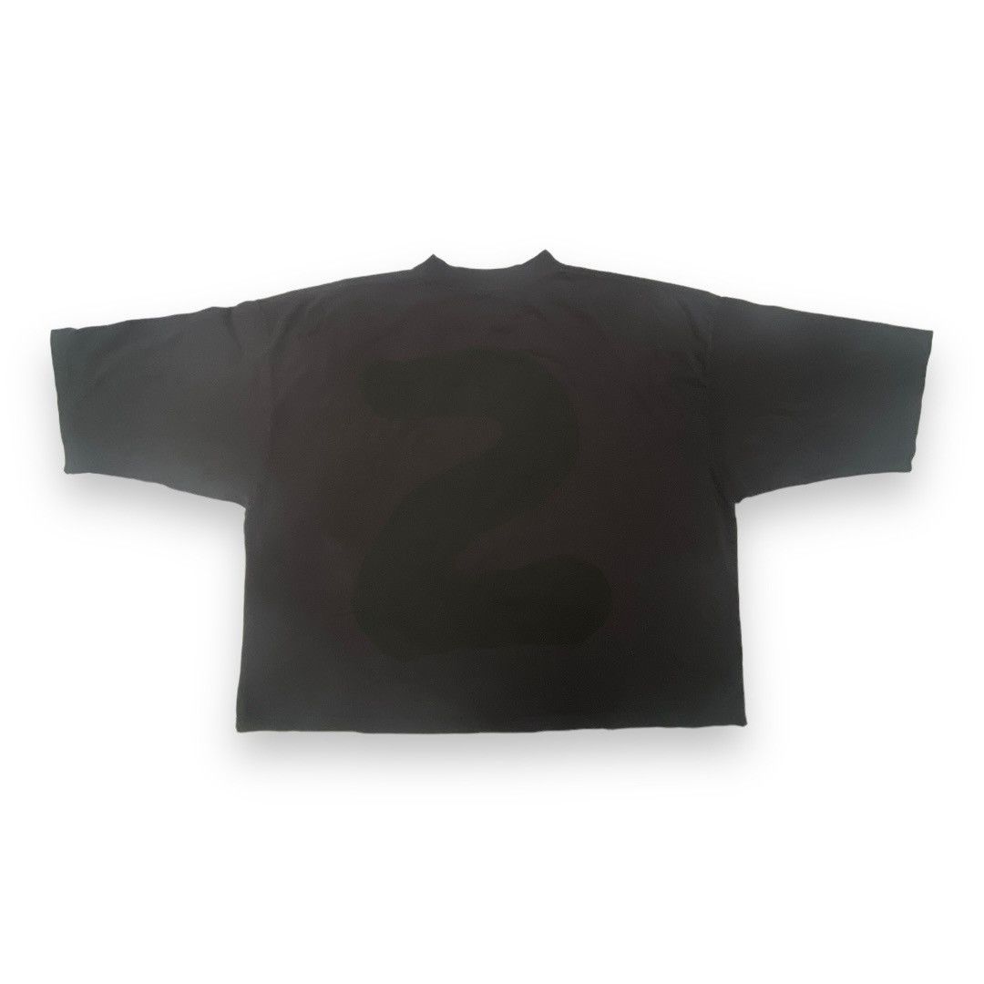 トップス yzy Donda2 lit mach t Donda 2 Lit Matches shirt Size S, 6'0, 130lb : r/yeezyxgap
