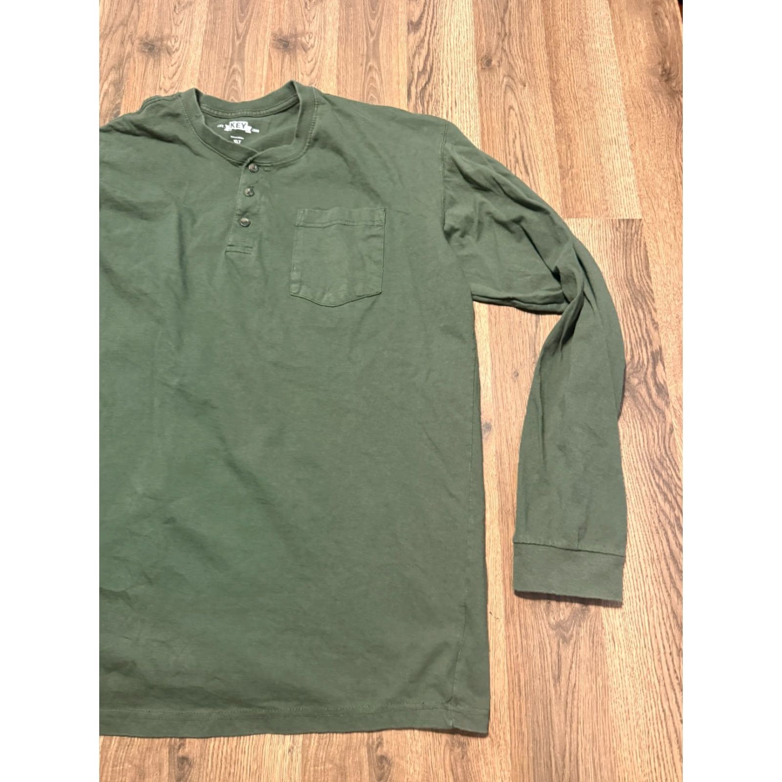 Vintage Key Shirt Mens XL Tall Green Long Sleeve Shirt 3/4 Button Pocket Tee Size US XL / EU 56 / 4 - 3 Thumbnail