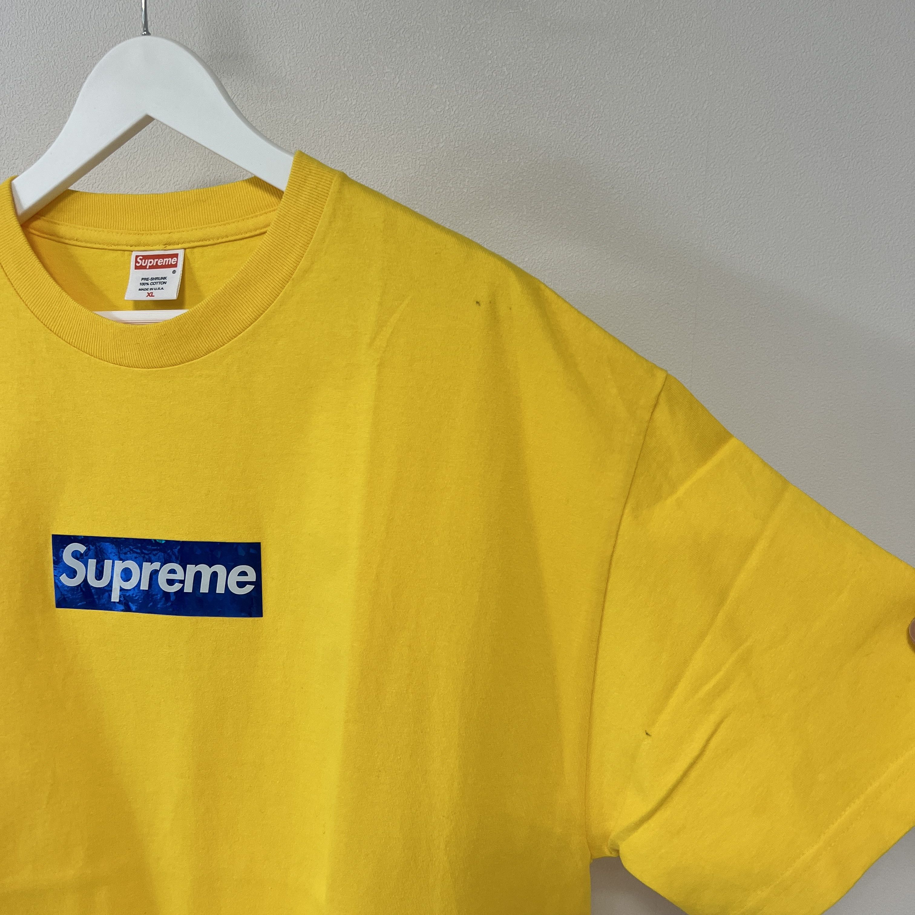 Supreme Supreme 2006 Holographic Box Logo Tee Blue On Yellow Size US XL / EU 56 / 4 - 10 Thumbnail