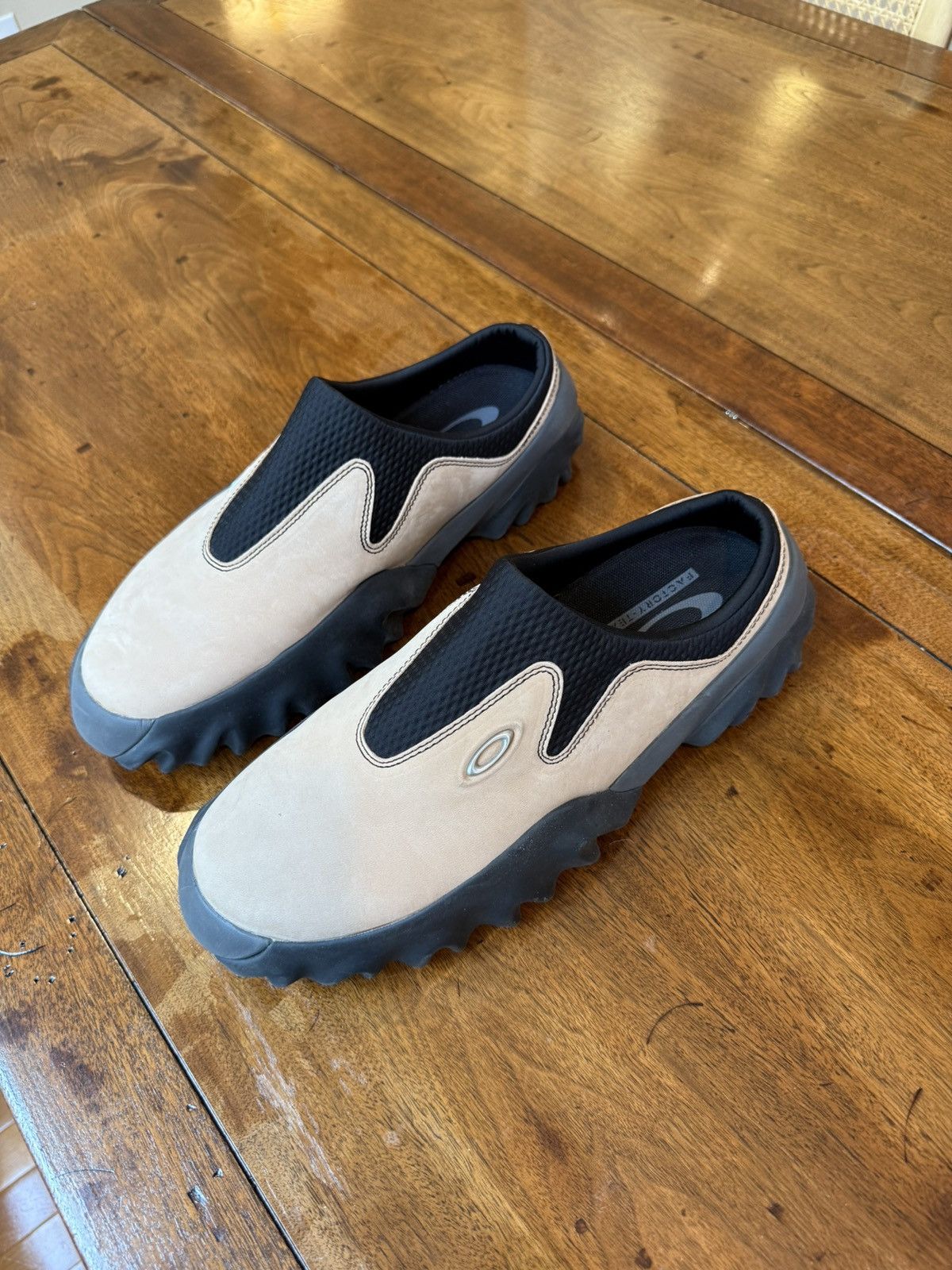 Brain Dead × Oakley Oakley Brain Dead Chop Mule Size US 10.5 / EU 43-44 - 2 Thumbnail