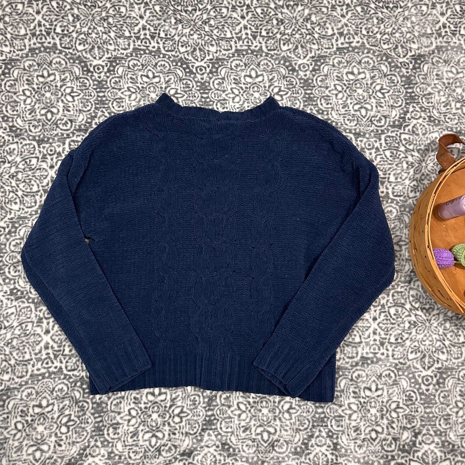 American Eagle Outfitters American Eagle Royal Blue Knit Sweater Size Medium Size M / US 6-8 / IT 42-44 - 2 Thumbnail
