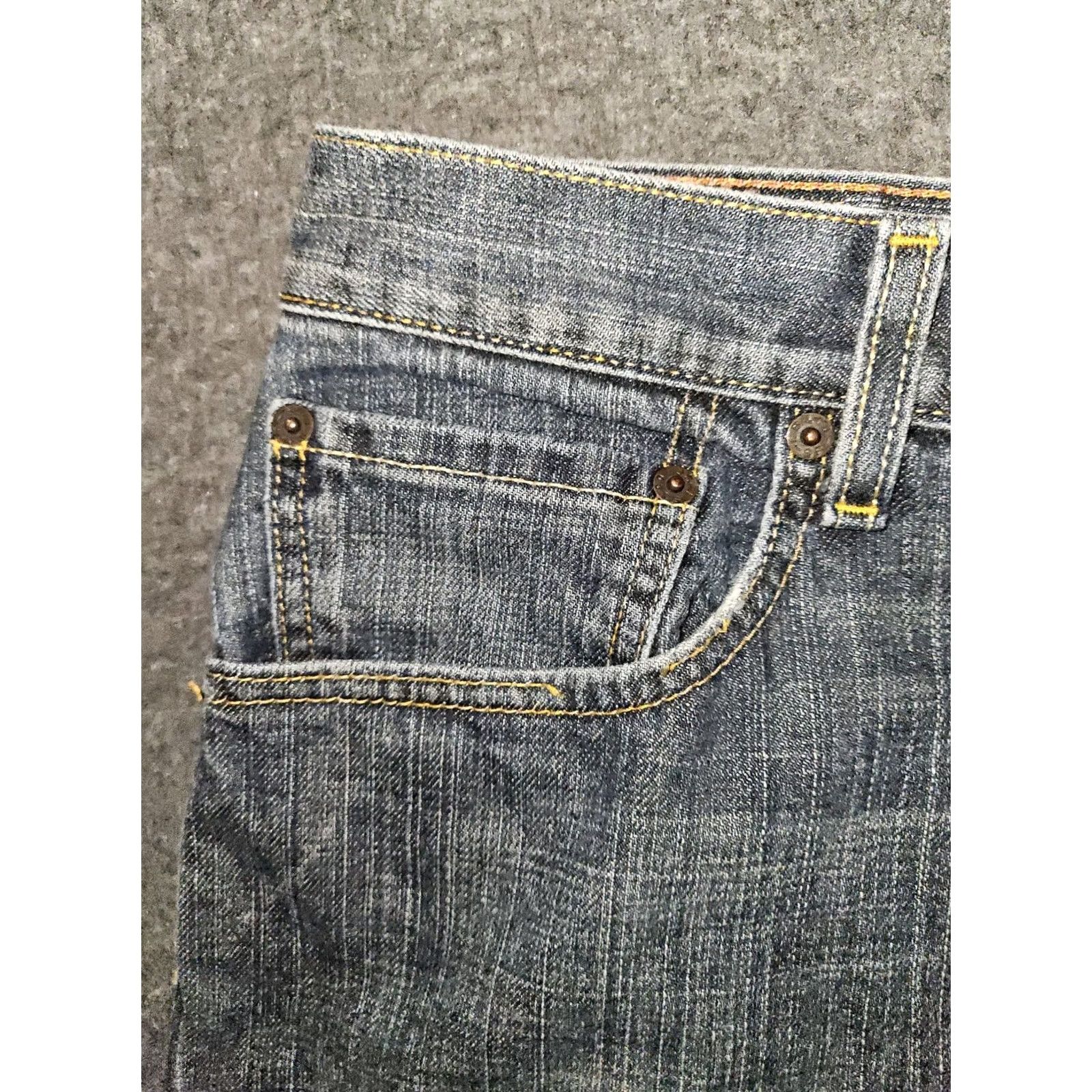 Levi's Levi's 559 Jeans Relaxed Straight Mid Blue 33x30 Mens Regular Denim USA 90s City Logo Preppy Size US 33 - 7 Thumbnail
