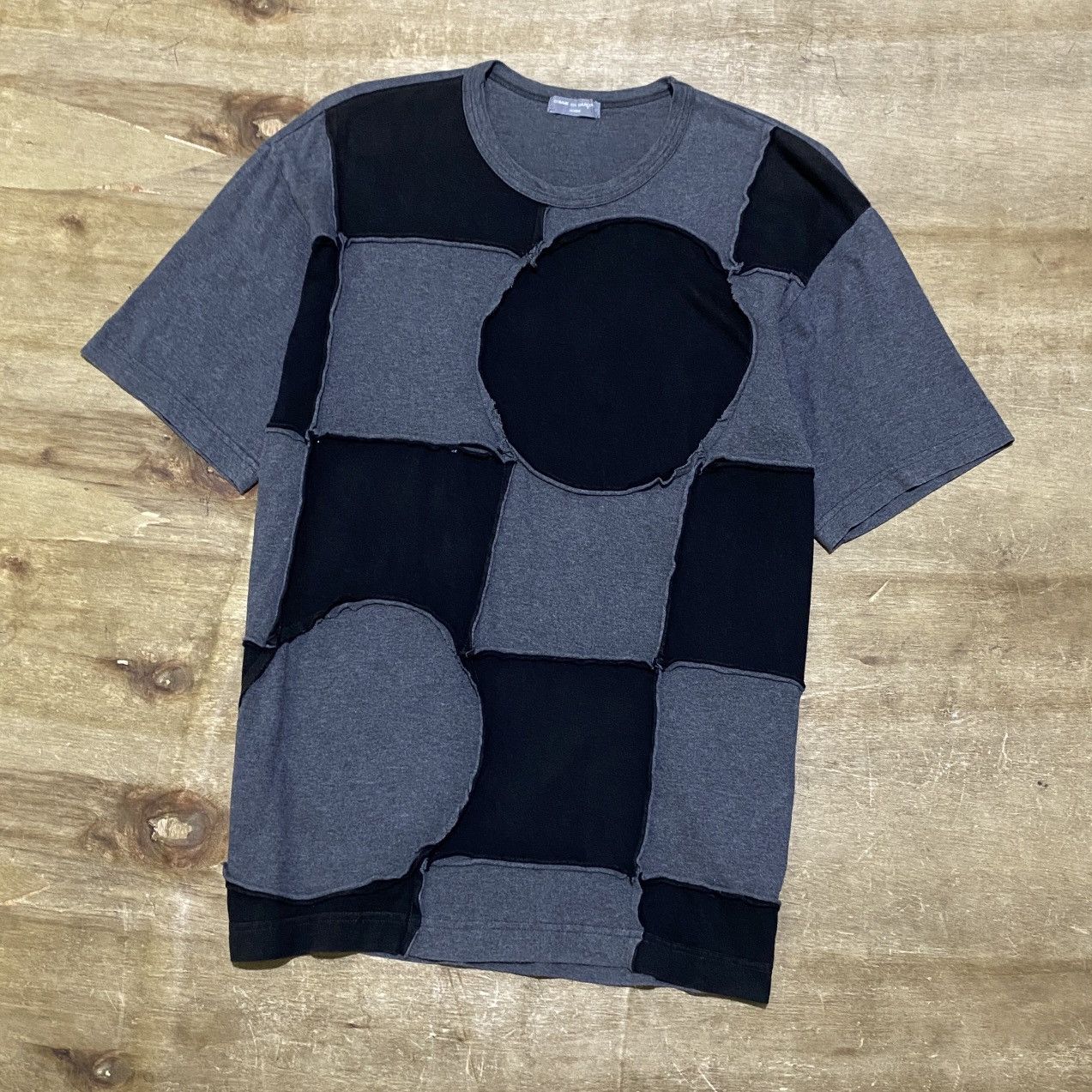 Comme des Garcons Comme des garcons homme patch work tshirt Size US S / EU 44-46 / 1 - 2 Thumbnail