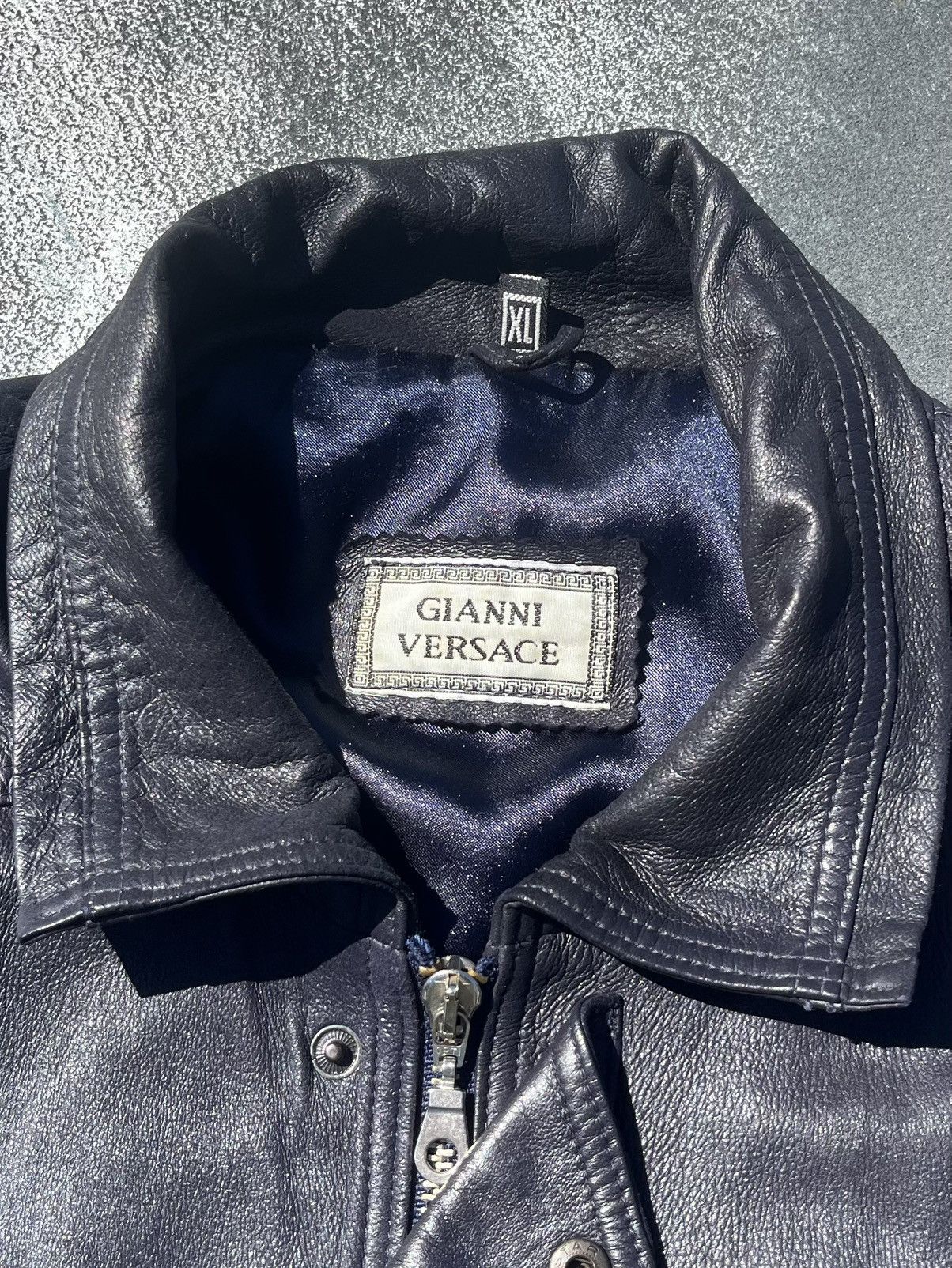 Versace × Vintage VINTAGE 90s GIANNI VERSACE BLUE LEATHER JACKET AUTHENTIC Size US XL / EU 56 / 4 - 2 Thumbnail