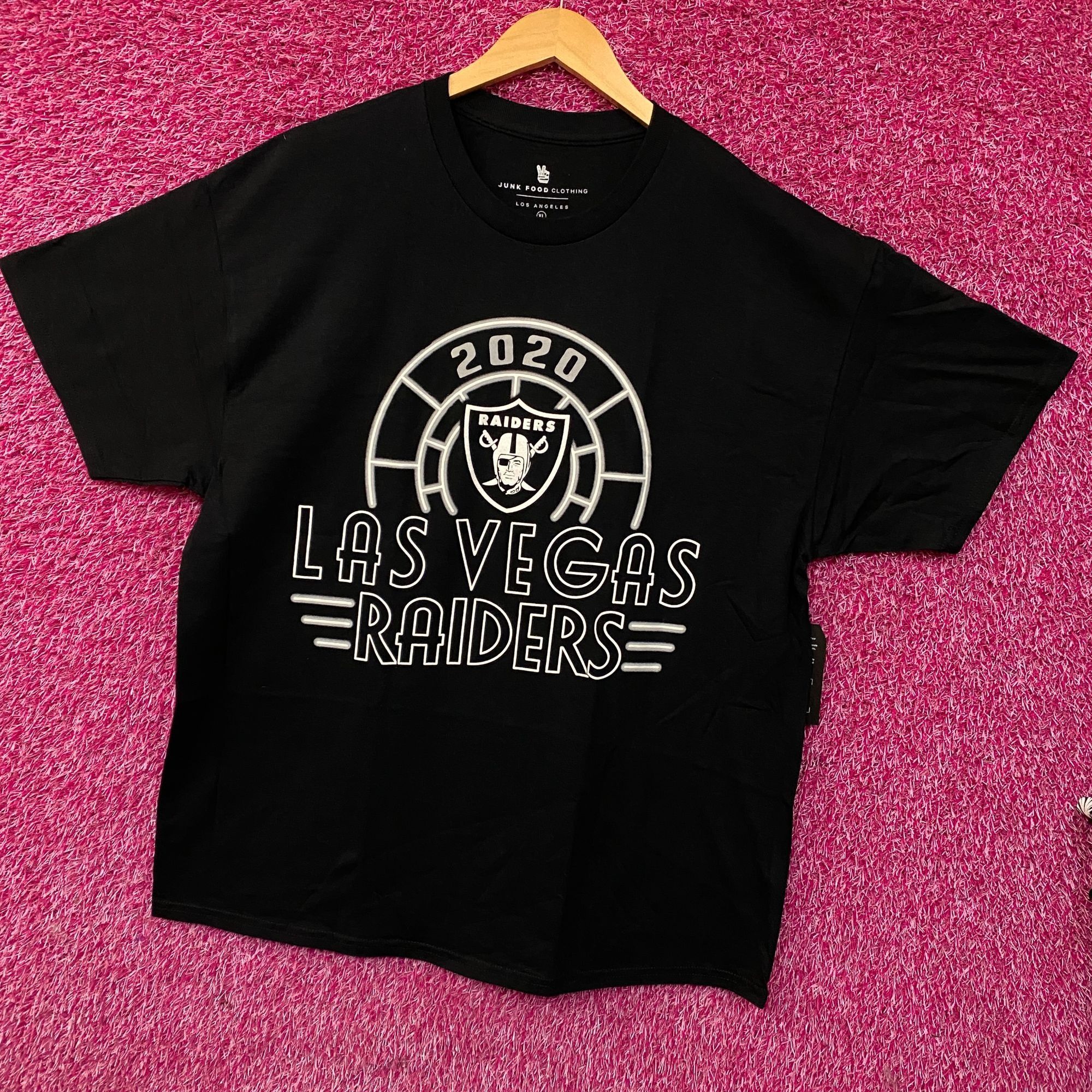 Junk Food Las Vegas Raiders Tshirt size XL Size US XL / EU 56 / 4 - 3 Thumbnail