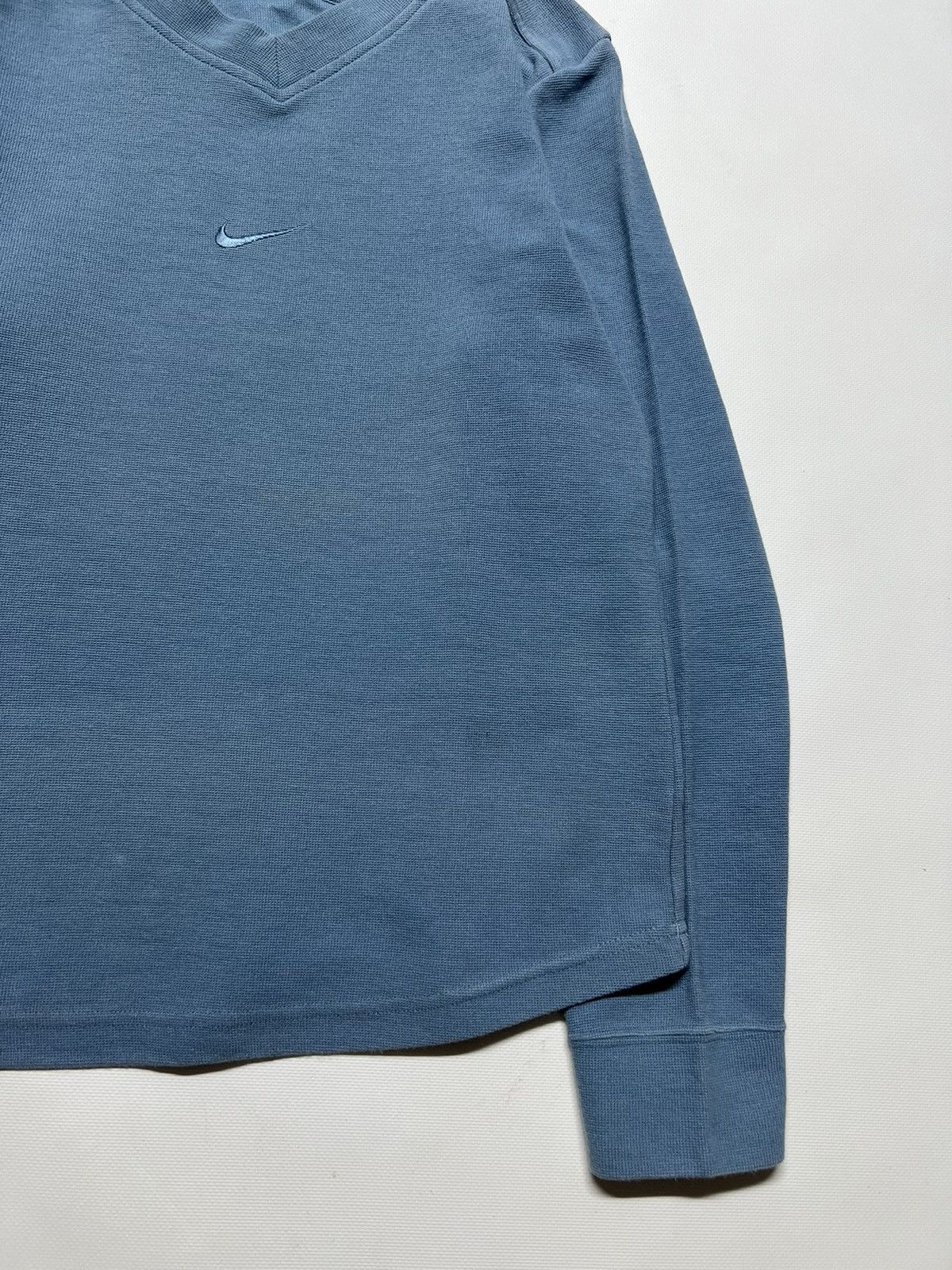 Vintage Vintage Y2k Nike 🩵 Center Mini Swoosh Long Sleeve 00’s Size M / US 6-8 / IT 42-44 - 4 Thumbnail