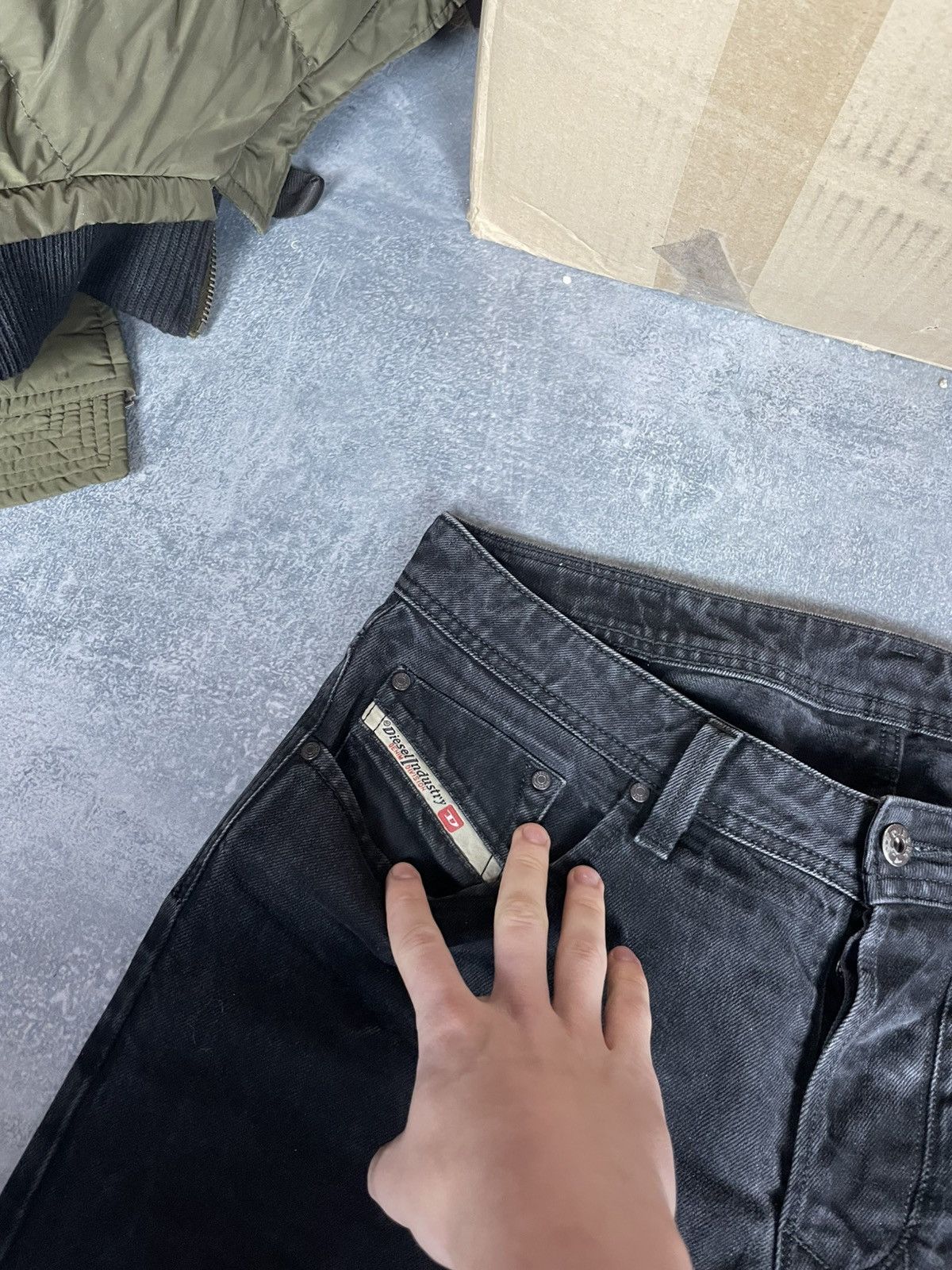 Diesel Crazy baggy Diesel Larkee graphite wash demim jeans Size US 31 - 5 Thumbnail