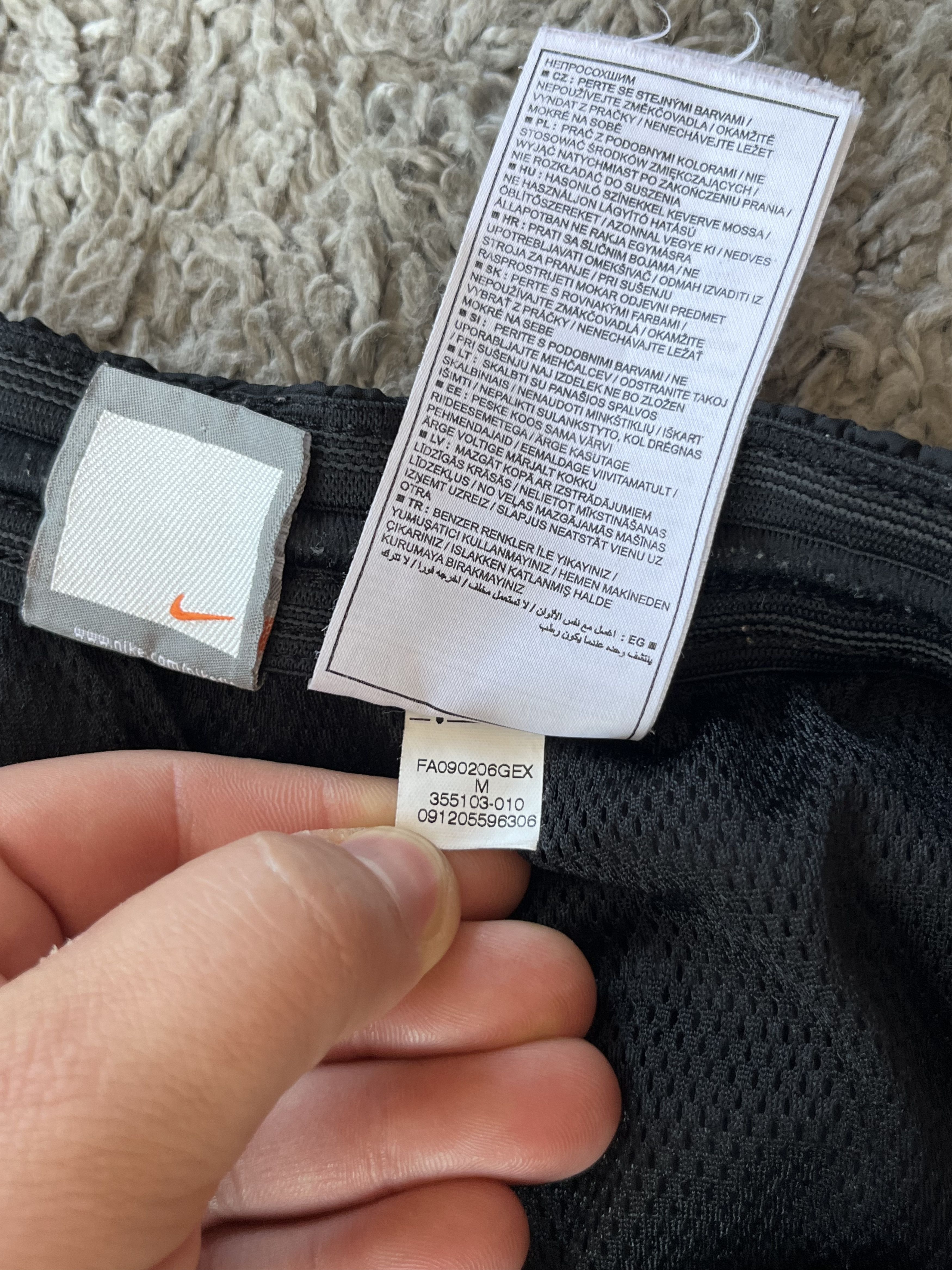Nike Vintage Pants Nike Soccer Jersey MANCHESTER UNITED Y2K Style Size US 32 / EU 48 - 8 Thumbnail