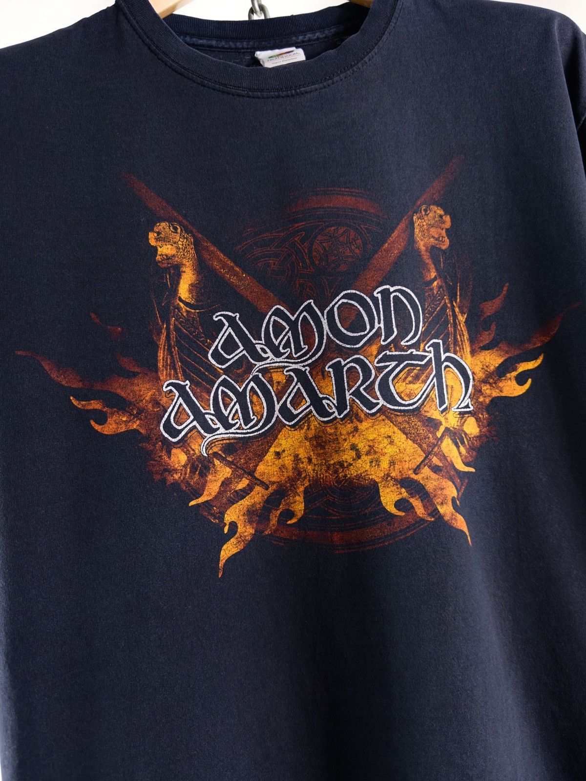 Band Tees 00s Vintage Amon Amarth Faded Rock Tee T-Shirt Size US L / EU 52-54 / 3 - 6 Thumbnail