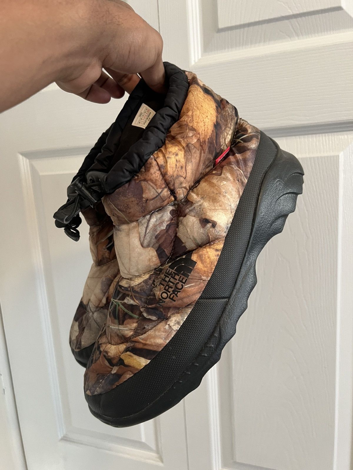 Supreme × The North Face Supreme TNF Nuptse Bootie Size US 11 / EU 44 - 1 Thumbnail
