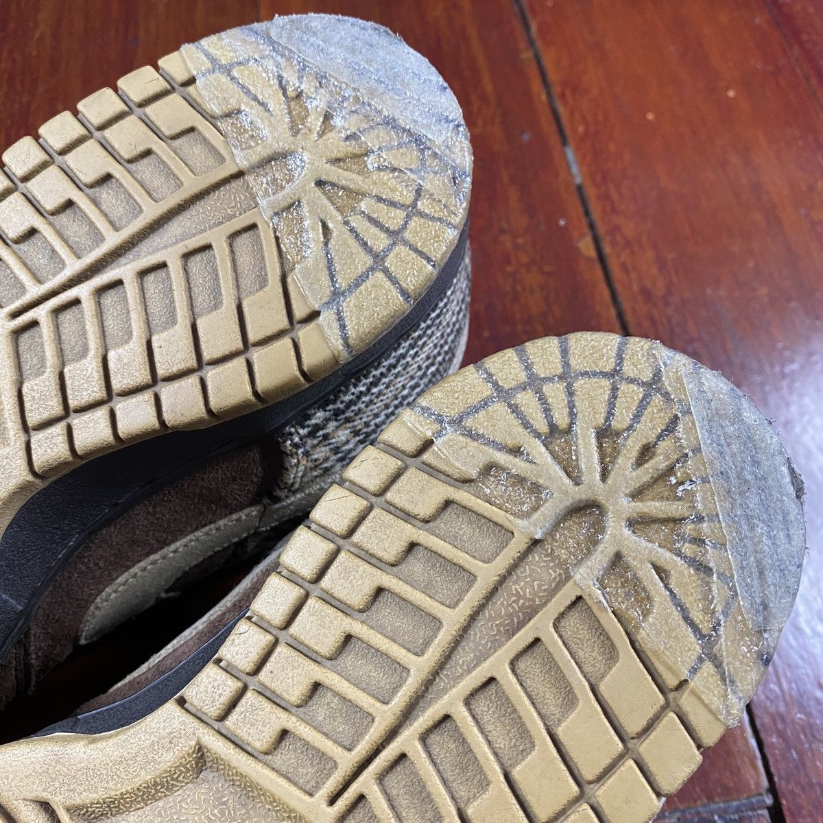 Nike SB Dunk Low Tweed 2004 Size US 8 / EU 41 - 13 Thumbnail