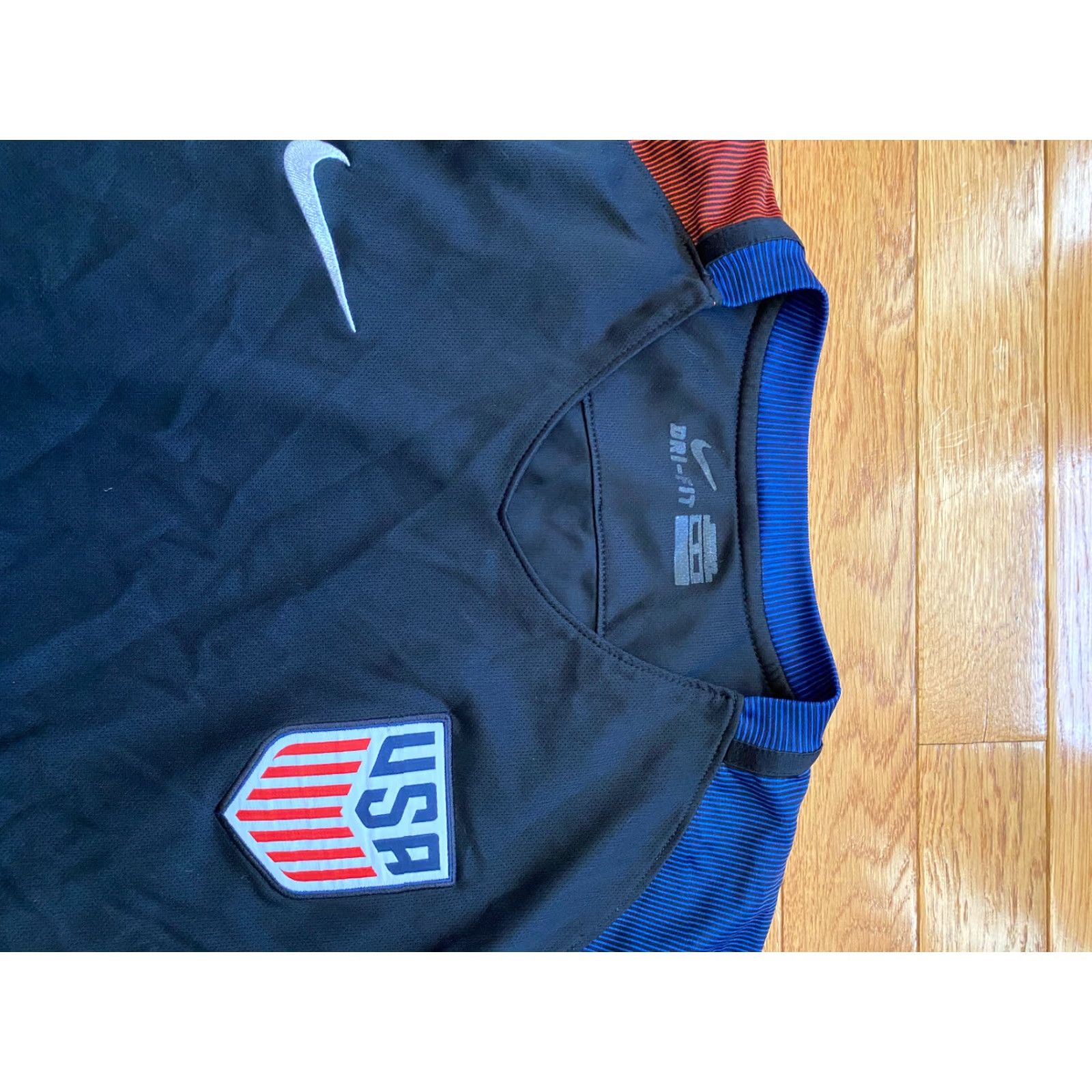 Nike Nike Dri-Fit Mens XL World Cup Soccer Jersey Shirt Black Size US XL / EU 56 / 4 - 5 Thumbnail