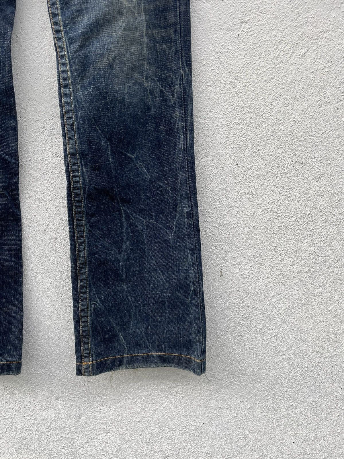 If Six Was Nine × Japanese Brand Vintage Y2K Red Pepper Gold Label Flare Low Rise Denim Jeans Size US 30 / EU 46 - 7 Thumbnail