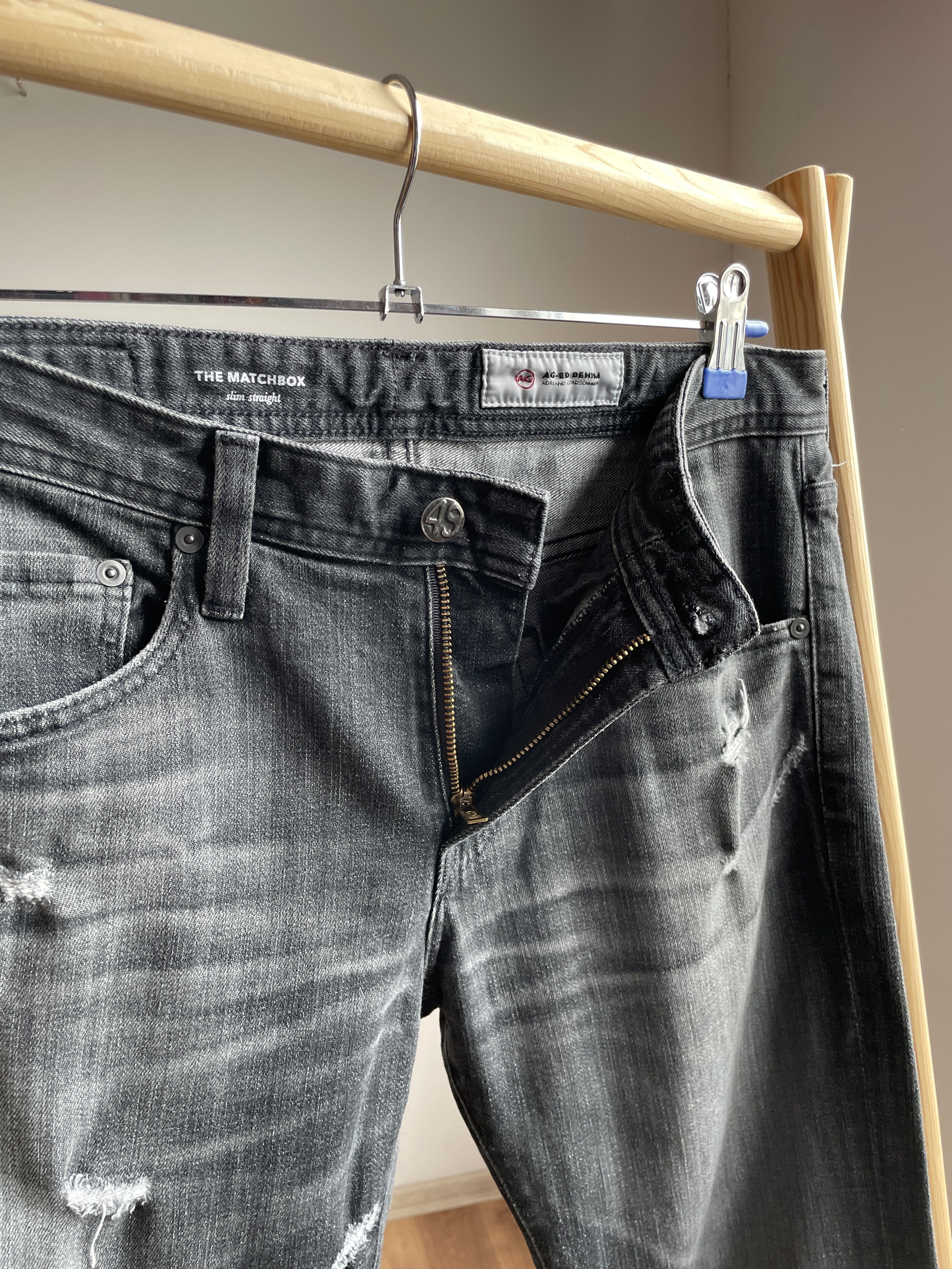 AG Adriano Goldschmied Adriano Goldschmied Matchbox Slim Staight Distressed Denim Size US 31 - 5 Thumbnail