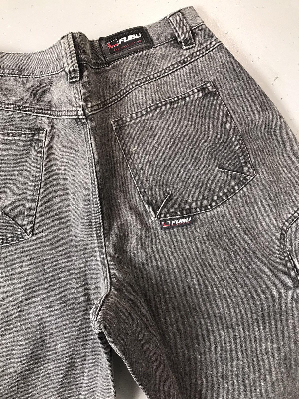 Fubu Vintage faded Fubu apparel company big pocket cargo denim Size US 38 / EU 54 - 12 Thumbnail