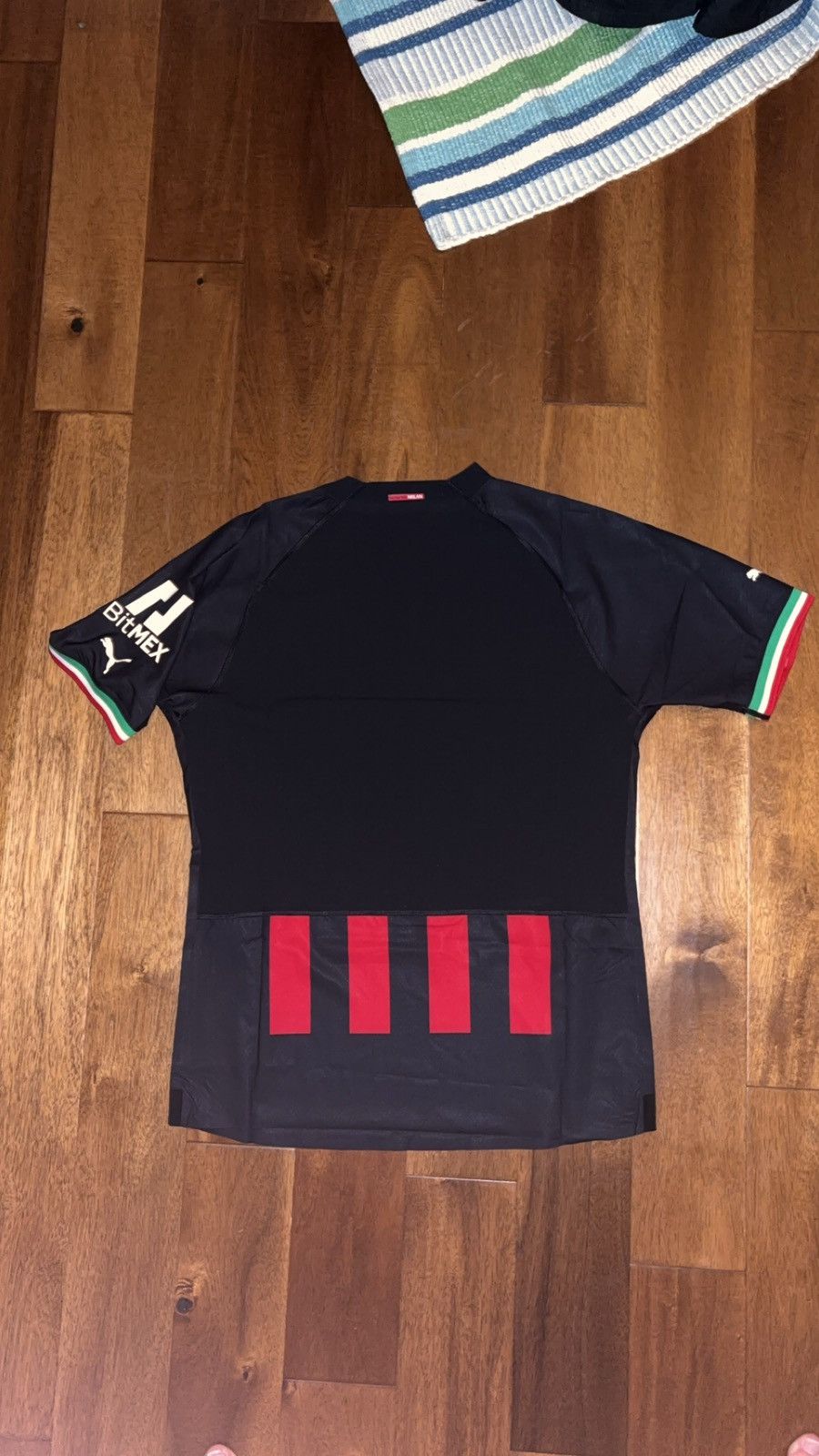 Puma VINTAGE PUMA AC MILAN 2022-23 JERSEY NEVER WORN Size US XL / EU 56 / 4 - 2 Thumbnail