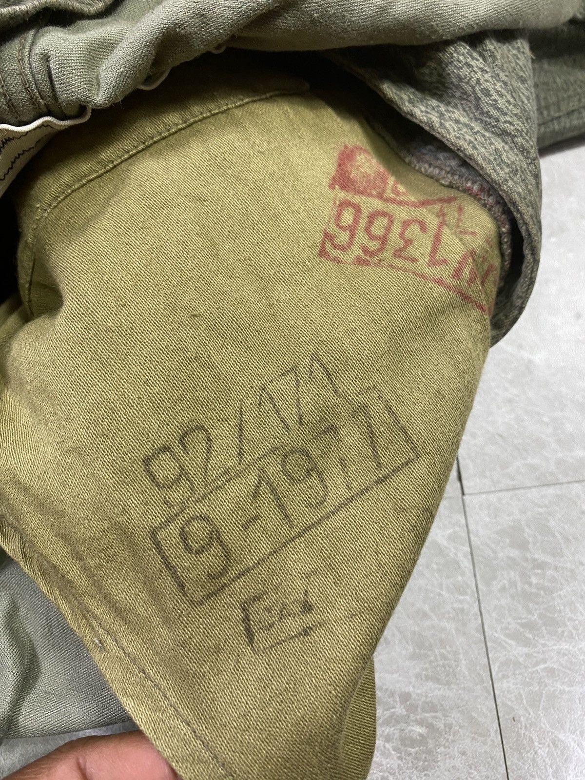 Vintage Vintage army 1971 size M 3529 Size US M / EU 48-50 / 2 - 5 Thumbnail