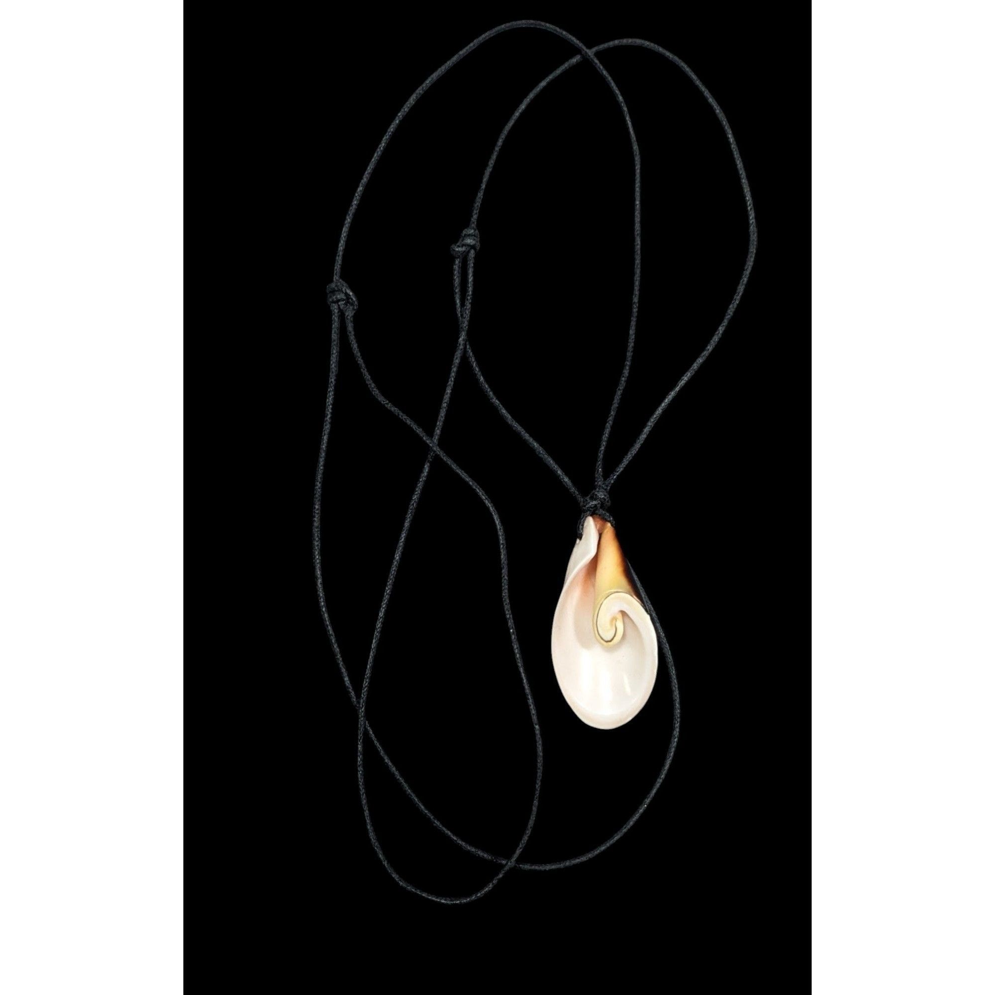 Other Retro Mermaidcore Sliced Shell Pendant Necklace Size ONE SIZE - 1 Thumbnail