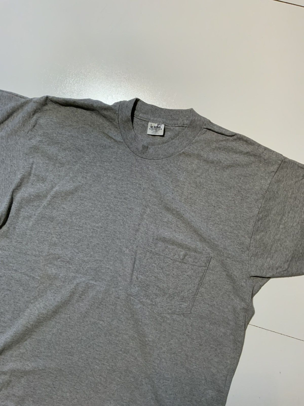 Vintage Vintage Le Breve For Mervyn’s Pocket Blank Crewneck T-Shirt Size US L / EU 52-54 / 3 - 3 Thumbnail