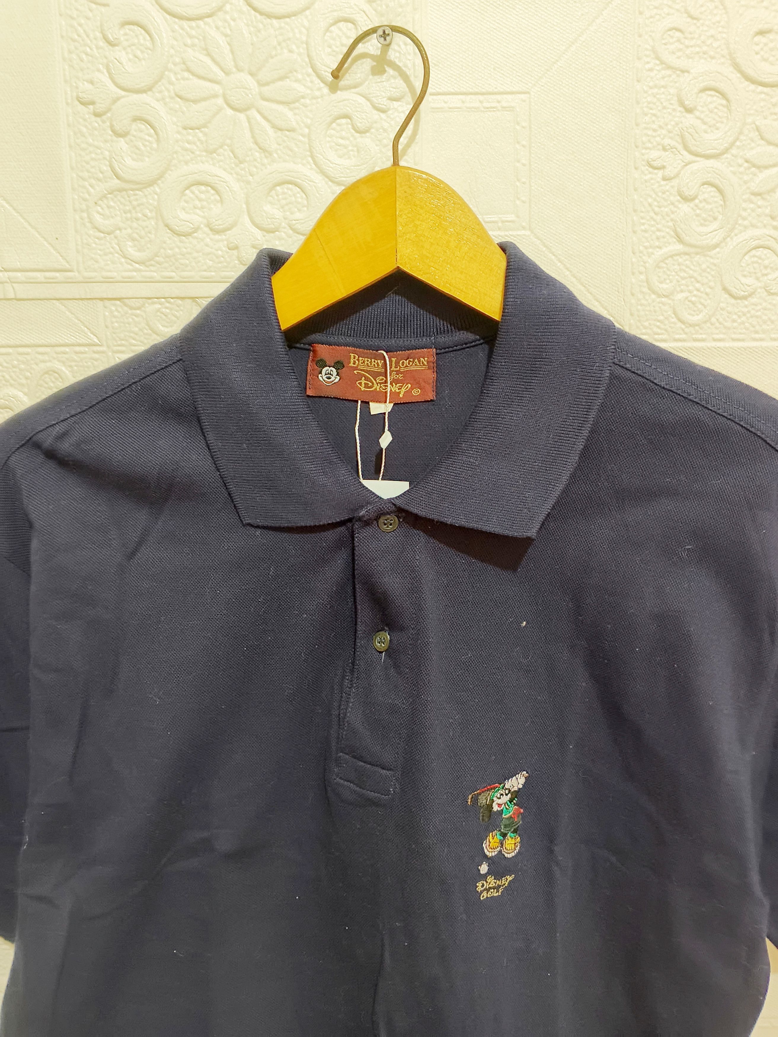Disney BERRY LOGAN FOR DISNEY POLOS Size US S / EU 44-46 / 1 - 2 Thumbnail
