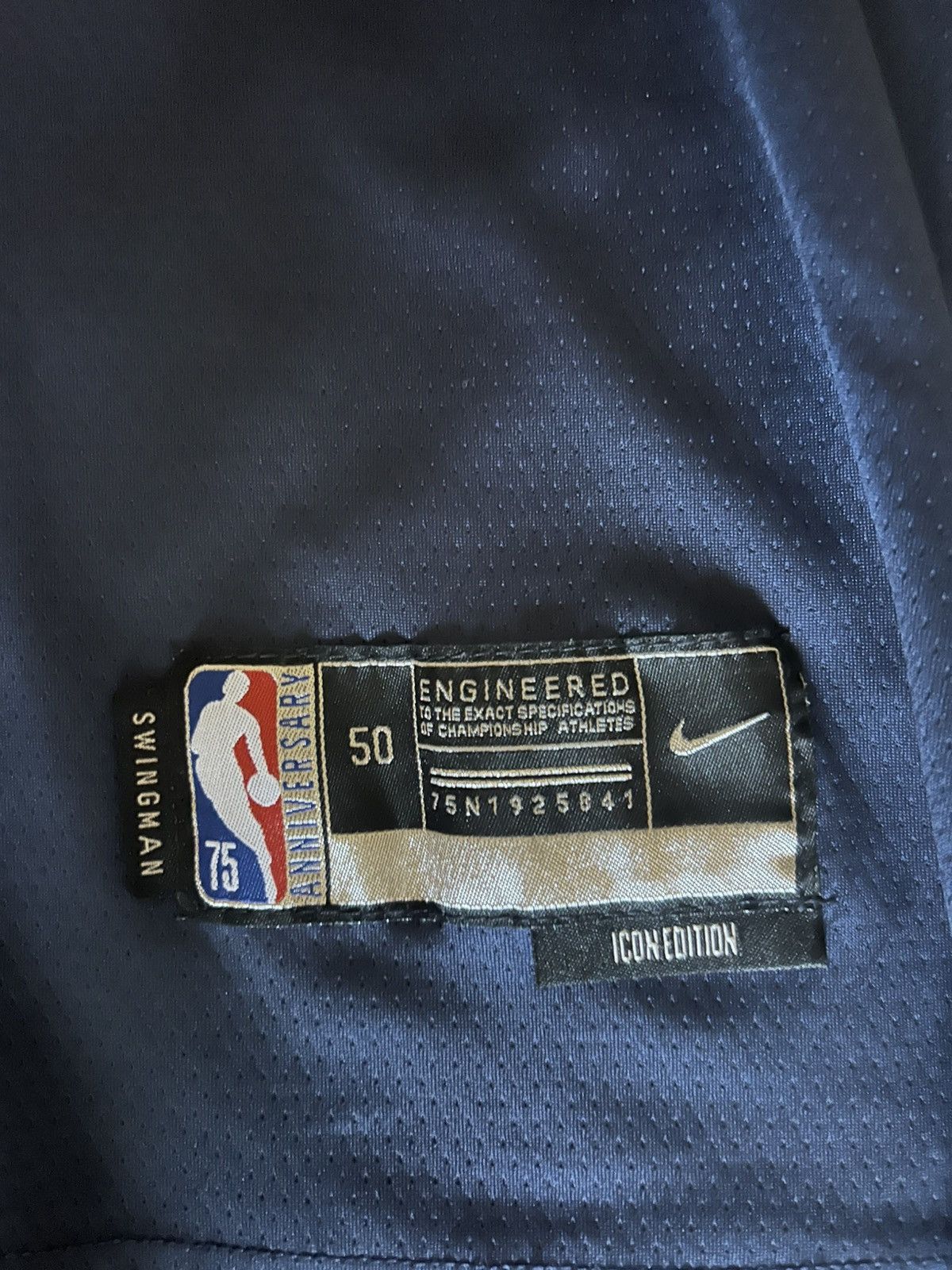 Nike Nike Ja Morant Memphis Grizzlies NBA Icon Edition Jersey Size US L / EU 52-54 / 3 - 5 Thumbnail