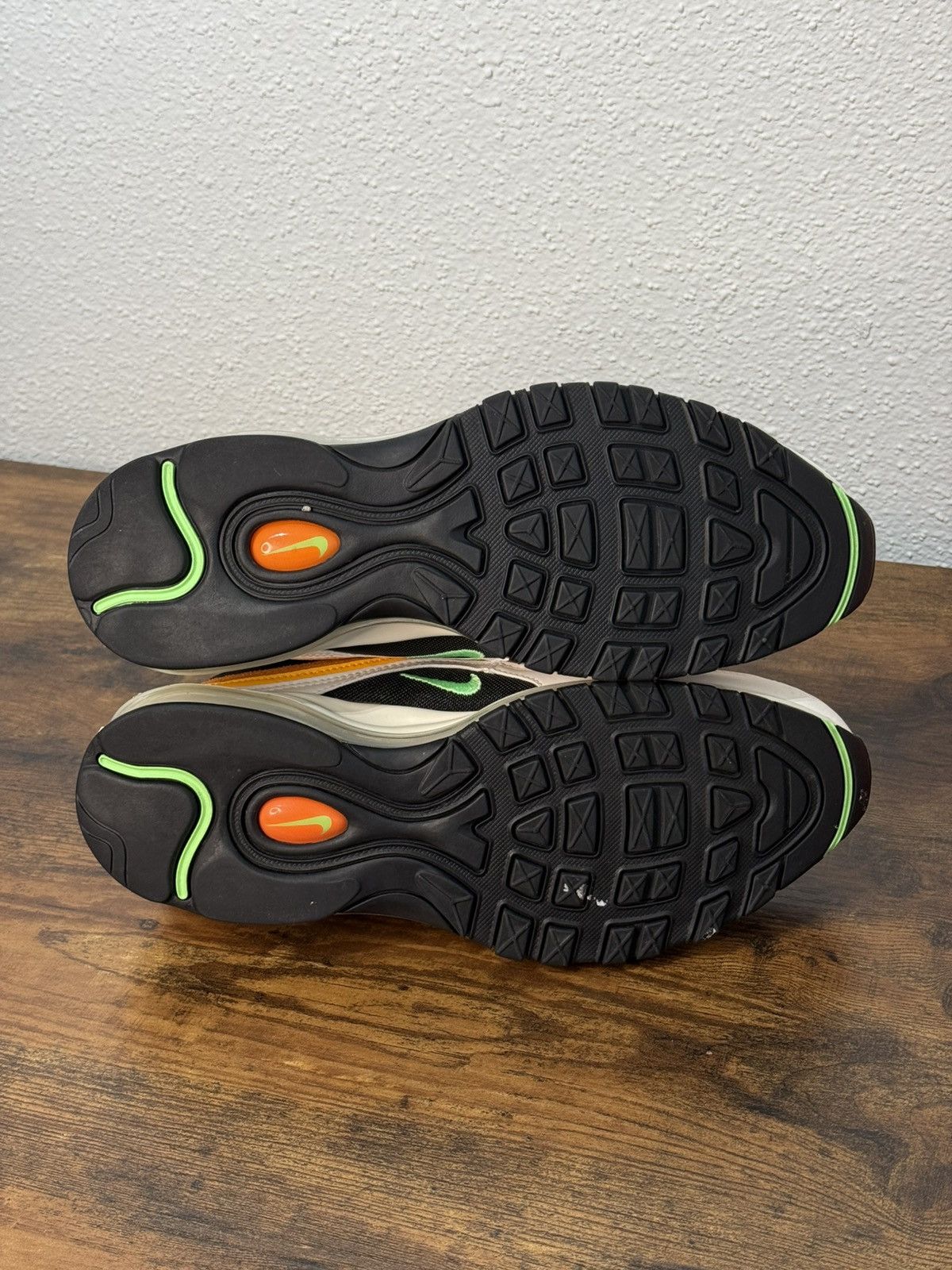 Nike Nike Air Max 97 Green Abyss Illusion Green size 9.5 Size US 9.5 / EU 42-43 - 4 Thumbnail