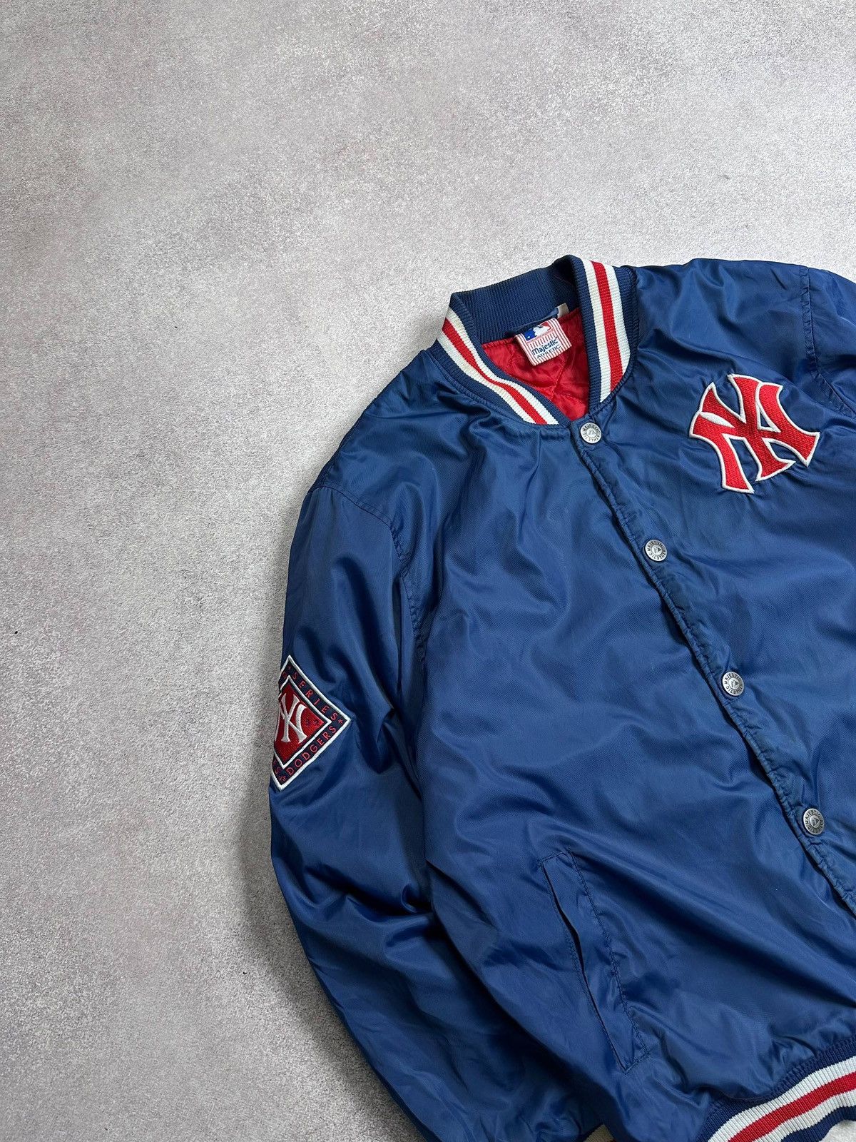New York Yankees Vintage 90s New York Yankees Boxy Majestic Bomber Jacket XXL Size US XXL / EU 58 / 5 - 2 Thumbnail