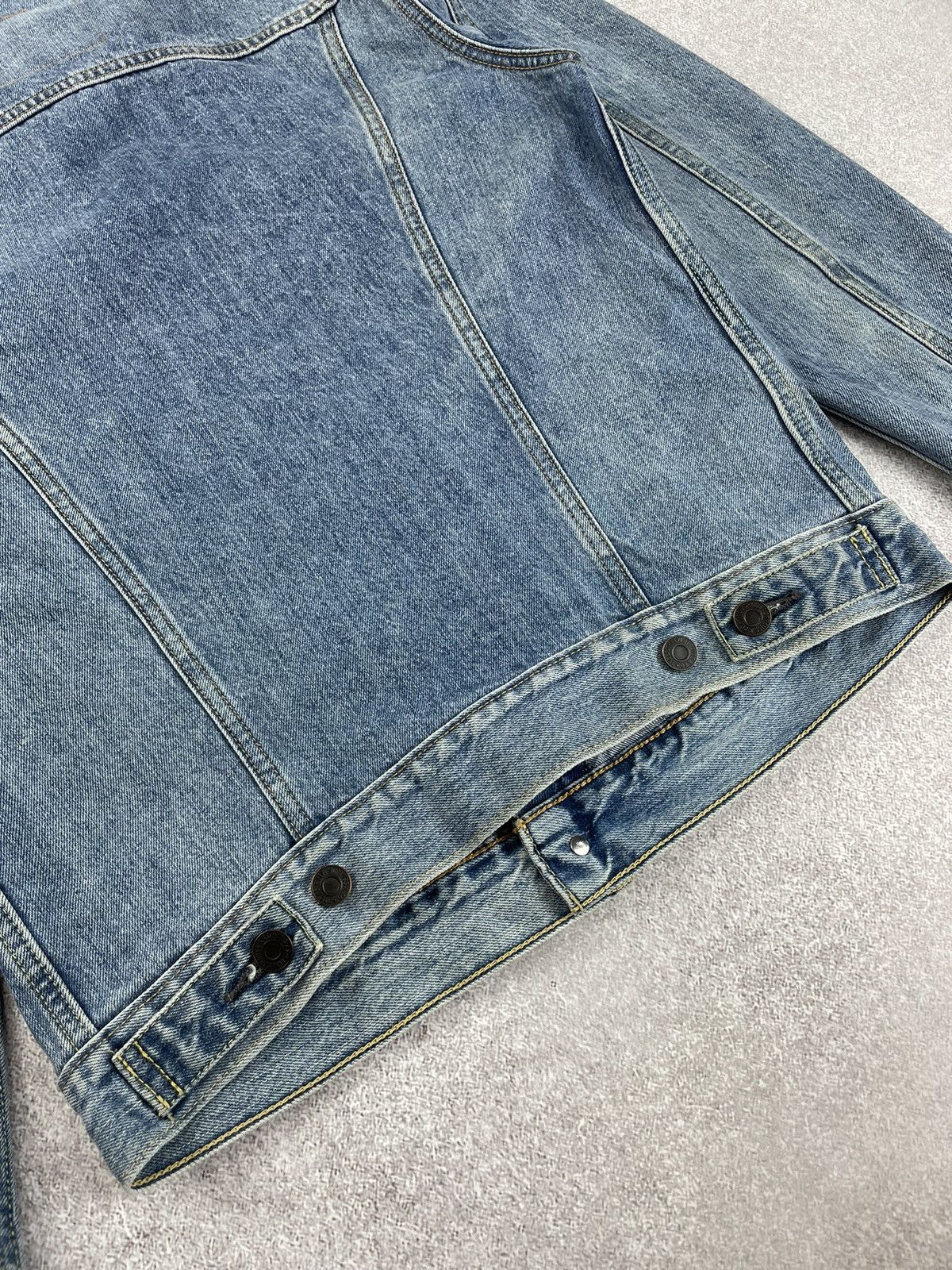 Levi's × Levi's Vintage Clothing Levi’s Denim Trucker Jacket Men’s Size US S / EU 44-46 / 1 - 11 Thumbnail