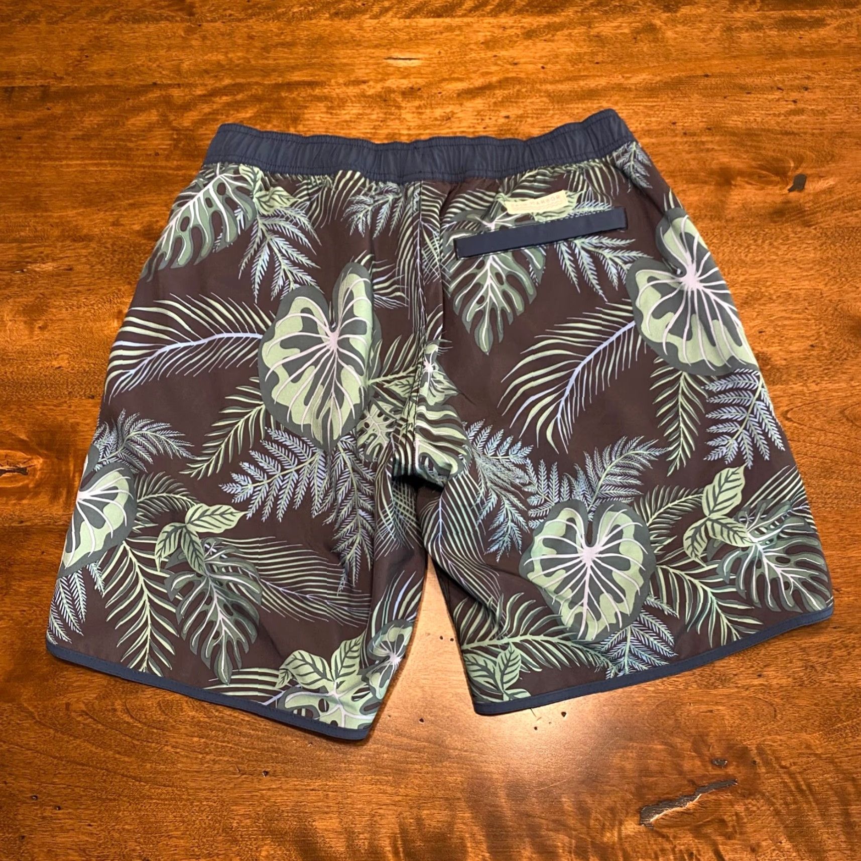 Nike Nike Fair Harbor Shorts Mens 8" Inseam Blue Floral Lined Drawstring Casual Size US 31 - 6 Thumbnail