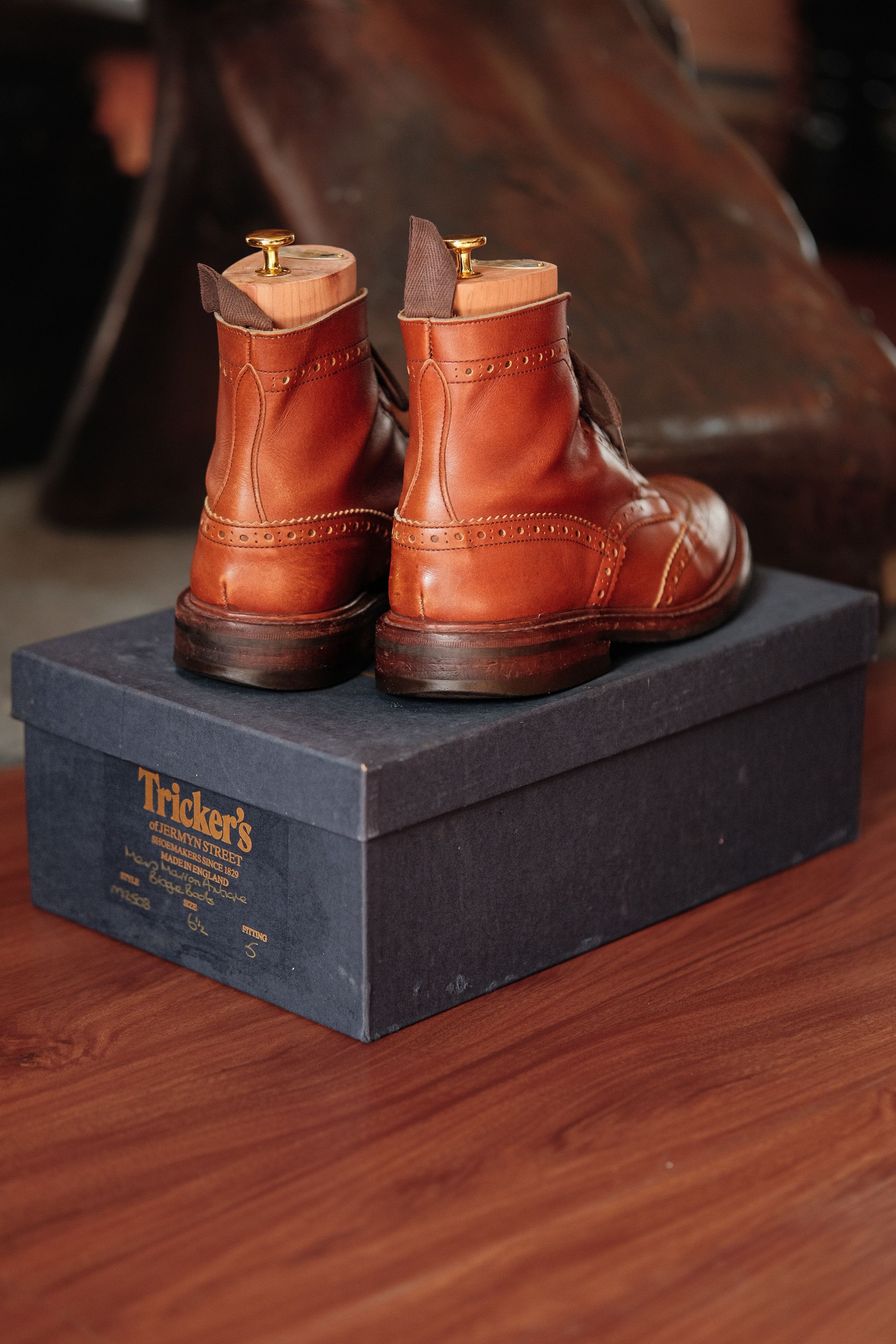 Tricker's Trickers Men Marron Antique Brogue Boots Size US 7.5 / EU 40-41 - 5 Thumbnail