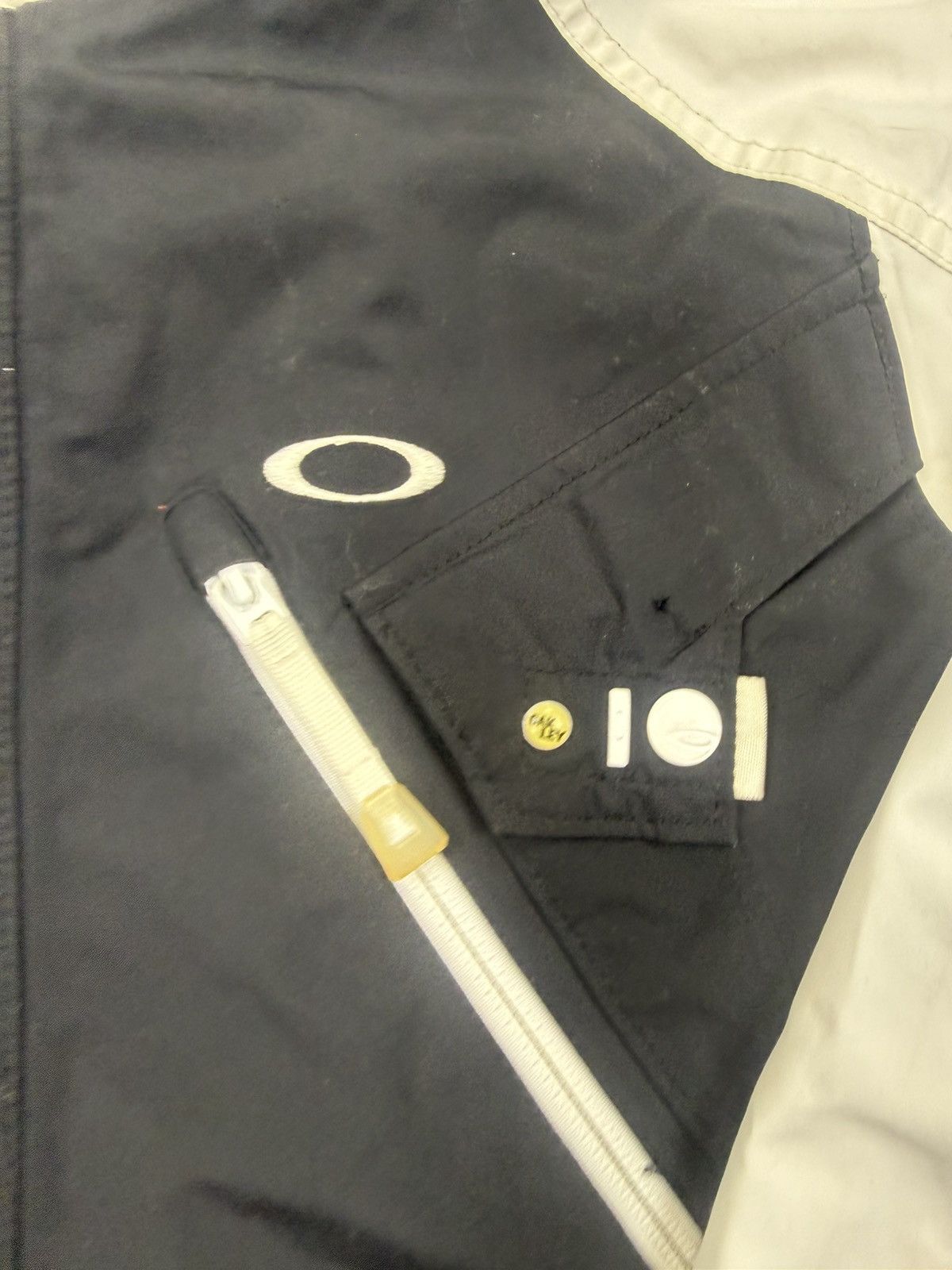 Oakley Y2k Oakley technical hooded jacket men’s small logo Size US S / EU 44-46 / 1 - 2 Thumbnail