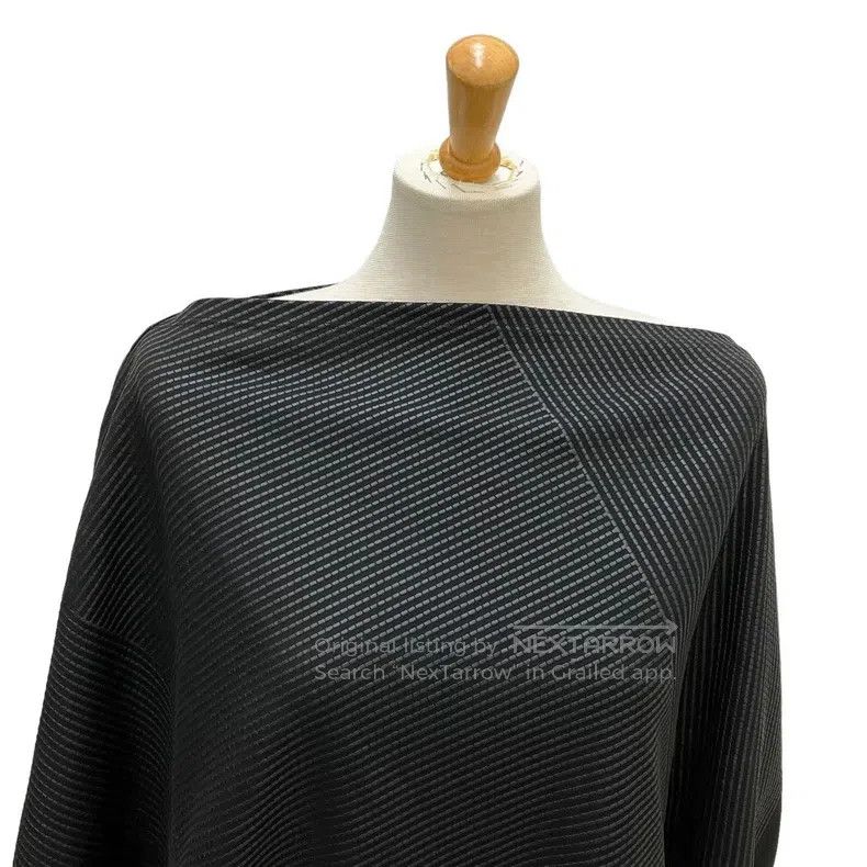 Issey Miyake Issey Miyake One Shoulder Pleated Top Size M / US 6-8 / IT 42-44 - 2 Thumbnail