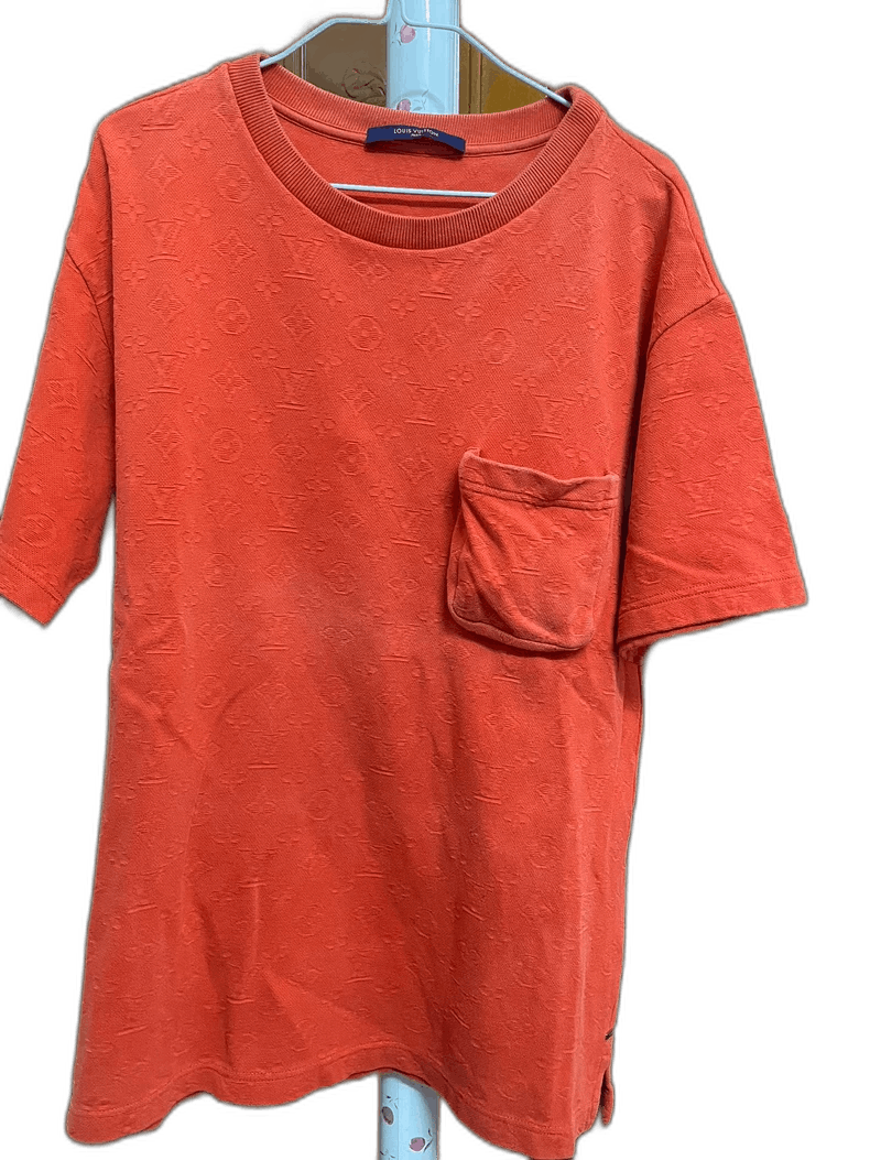 Louis Vuitton Louis Vuitton Red Short Sleeve Logo Shirt-yf Size US L / EU 52-54 / 3 - 1 Thumbnail