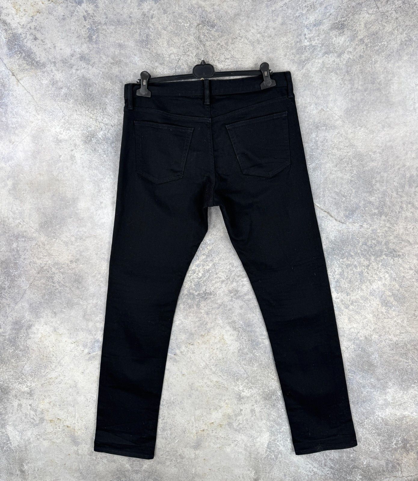 Uniqlo Uniqlo Red Selvedge Denim Black Jeans W31 L32 Size US 31 - 5 Thumbnail