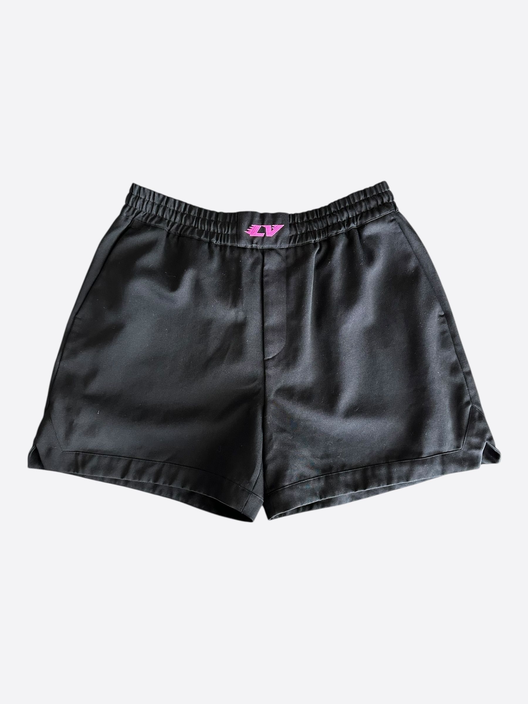 Louis Vuitton Louis Vuitton Black & Pink Logo Shorts Size US 36 / EU 52 - 1 Thumbnail