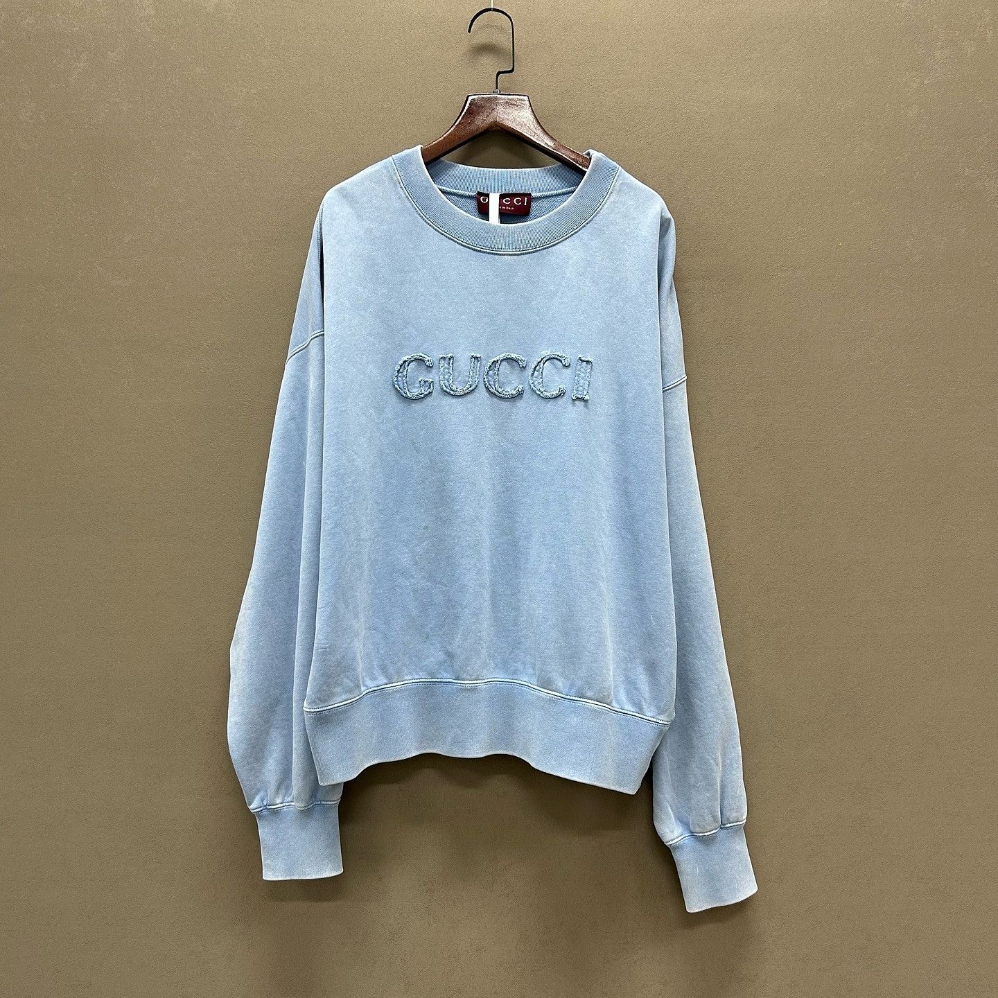 Gucci Gucci Embroidered Logo Sweatshirt Size L Size L / US 10 / IT 46 - 1 Thumbnail