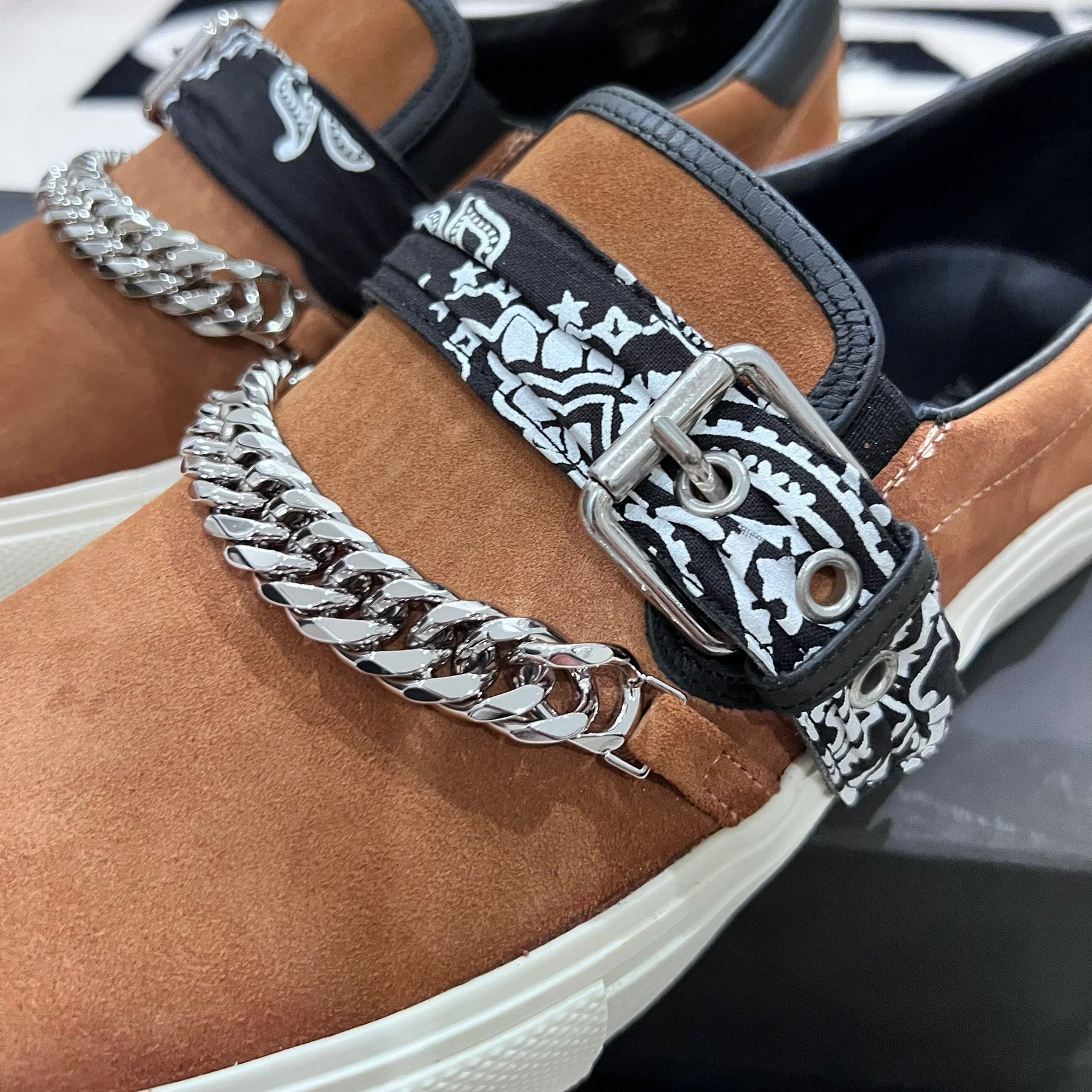 Amiri Amiri Bandana Buckle Chain Cognac Suede Leather Slip On Size US 9 / EU 42 - 8 Thumbnail