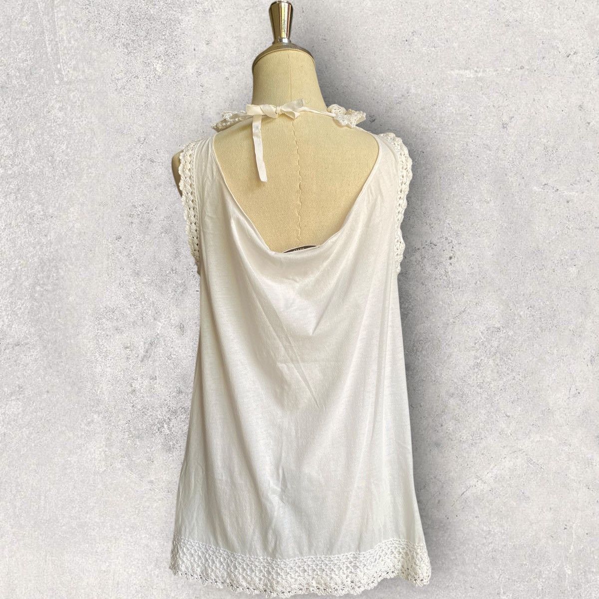 Prada 2010 Prada Lace Trim Tank Top Size XL / US 12-14 / IT 48-50 - 6 Thumbnail