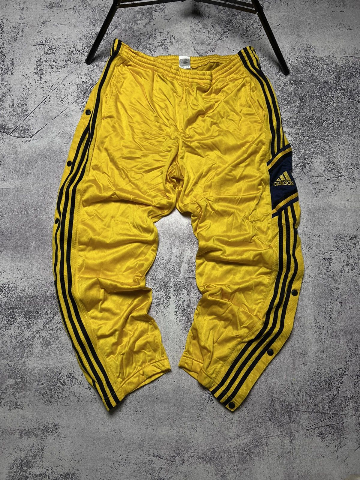 Pre-owned Adidas X Vintage Mens Vintage Adidas Sweatpants Streetwear Y2k In Yellow