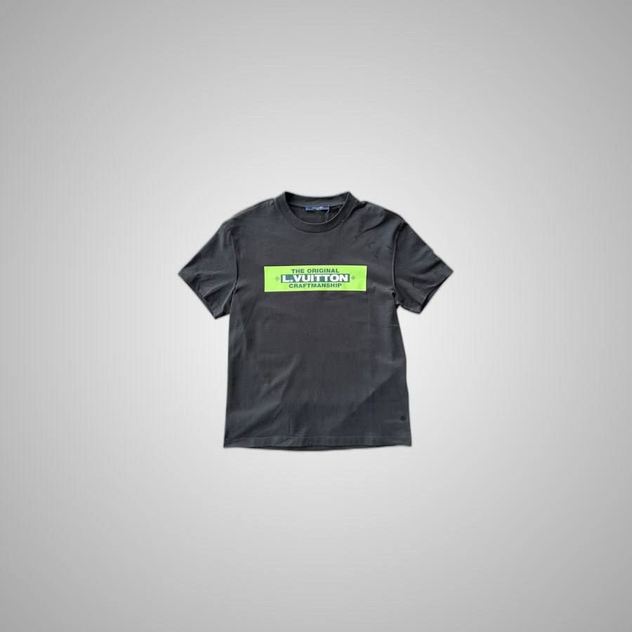 Louis Vuitton LOUIS VUITTON BLACK & GREEN CRAFTMANSHIP T-SHIRT Size US M / EU 48-50 / 2 - 1 Thumbnail