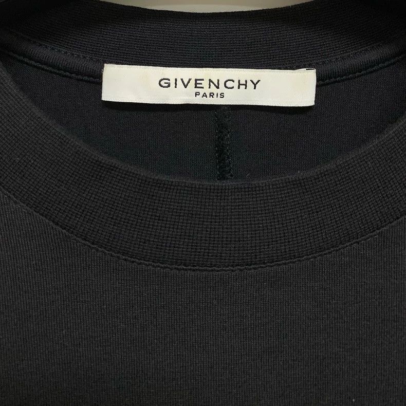 Givenchy Givenchy Black Short Sleeve T-Shirt Golden LOVE Letter Tea Size US XXS / EU 40 - 2 Thumbnail