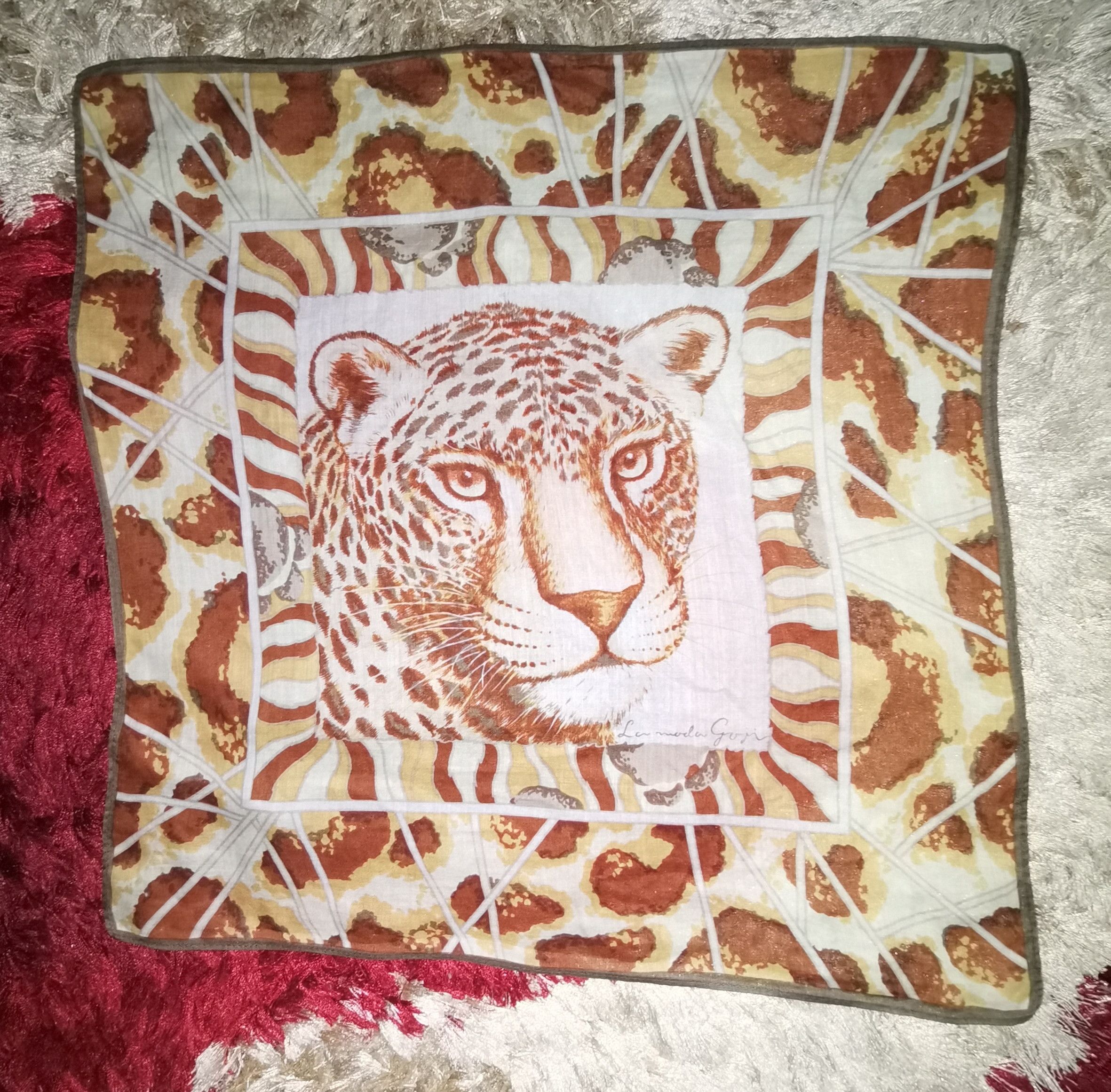 Japanese Brand LA MODA GOJI LEOPARD HANDKERCHIEF Size ONE SIZE - 1 Thumbnail