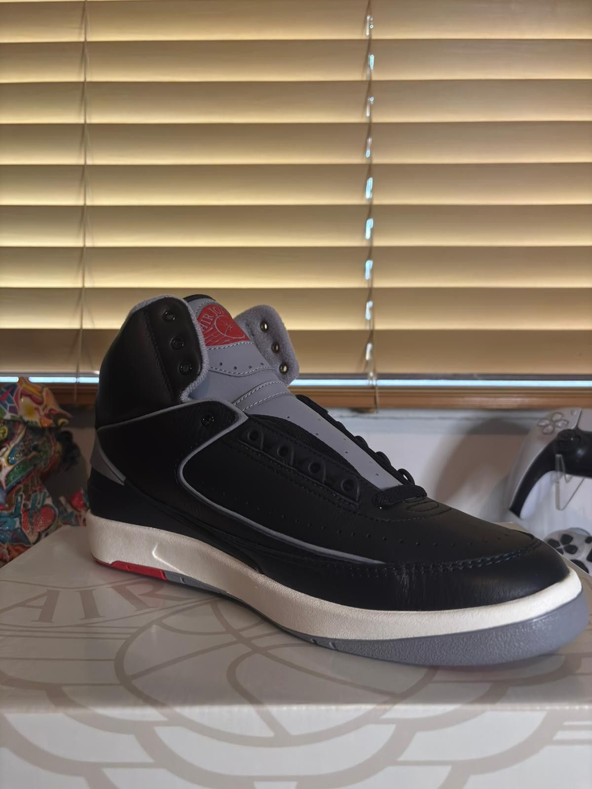 Jordan Brand Nike Air Jordan 2 Retro "Black Cement" Size US 11 / EU 44 - 4 Thumbnail